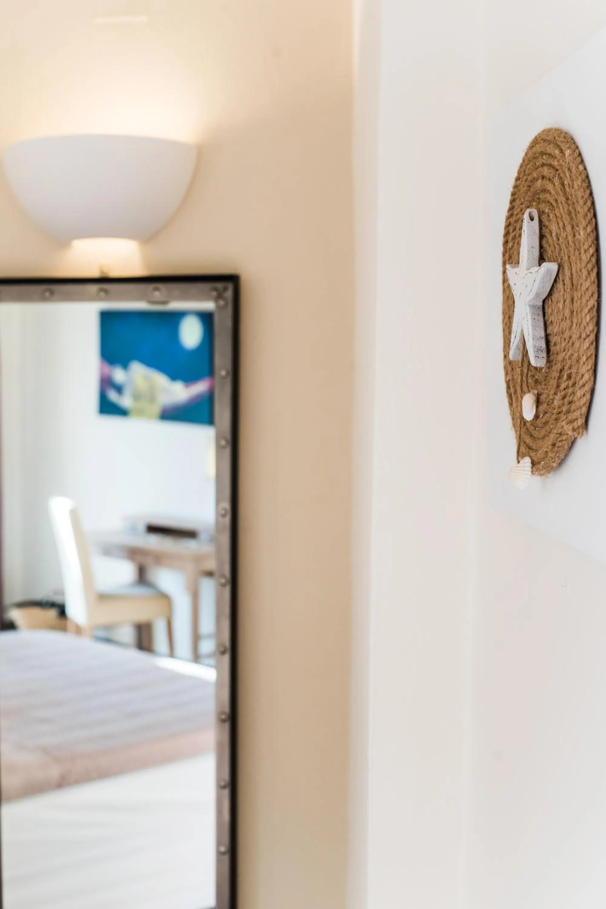 Decorative detail, Bed in Mirage Studios