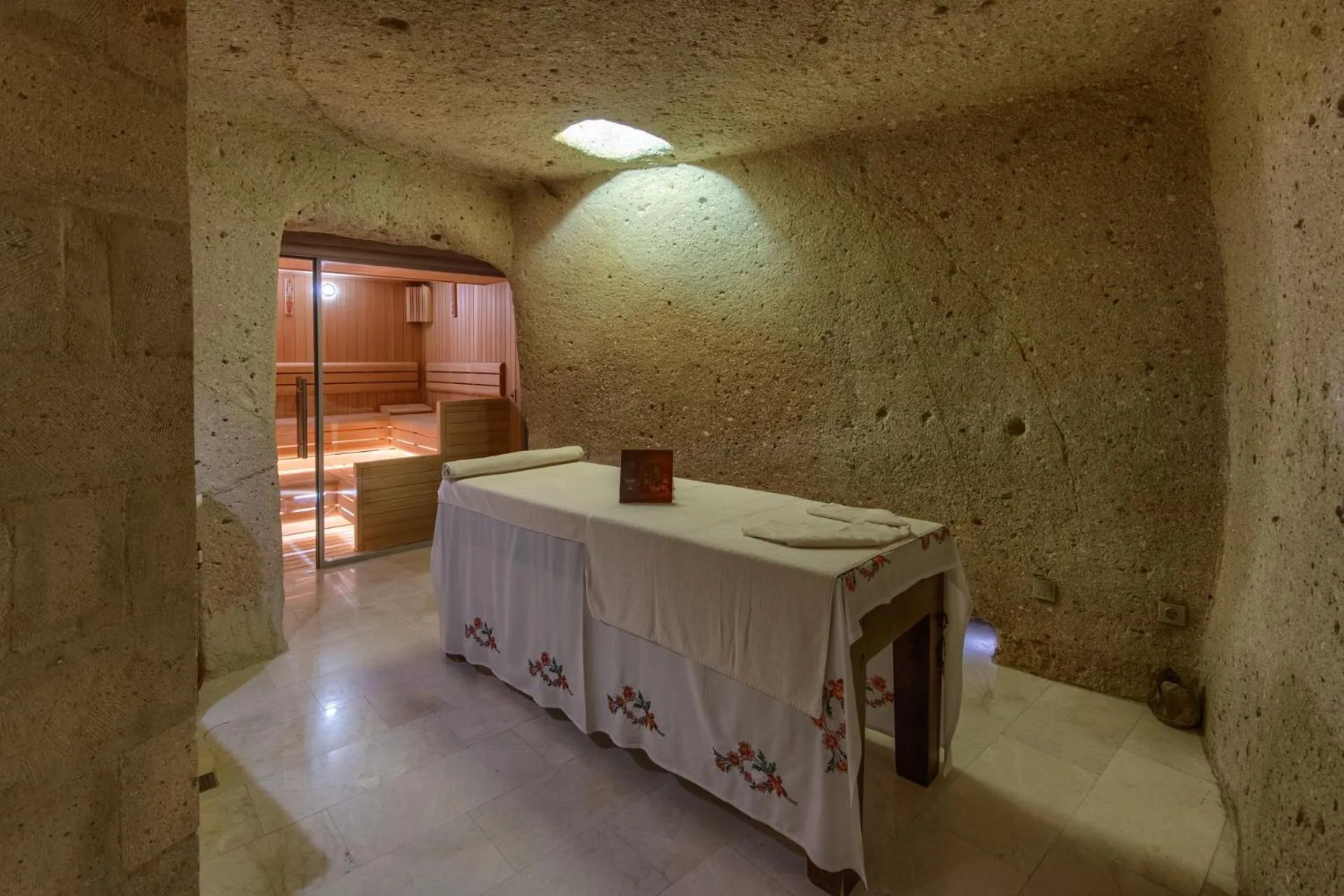 Massage in MUSEUM HOTEL - Relais & Châteaux