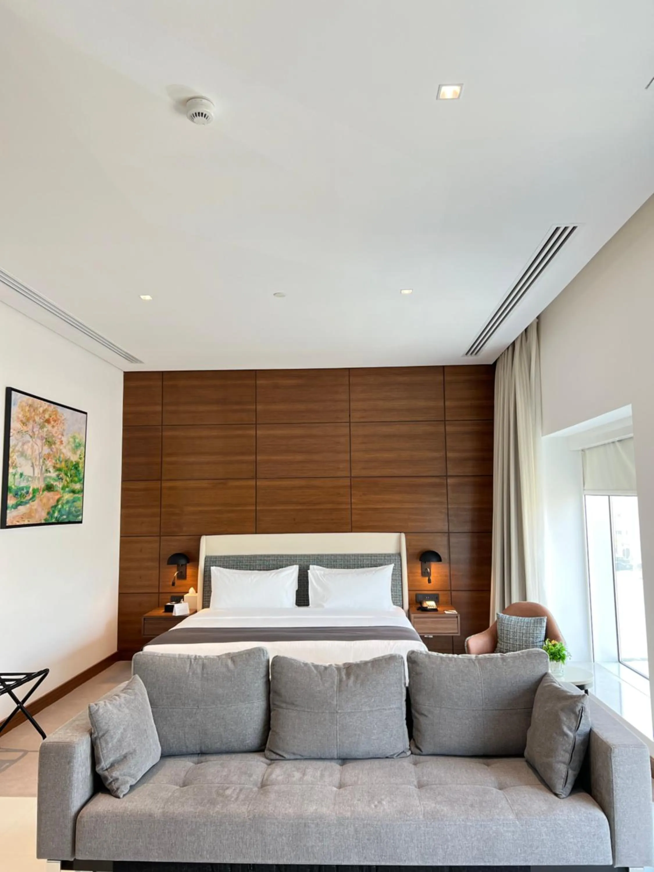 Living room, Bed in Golden Tulip Riyadh Convention and Exhibition Center