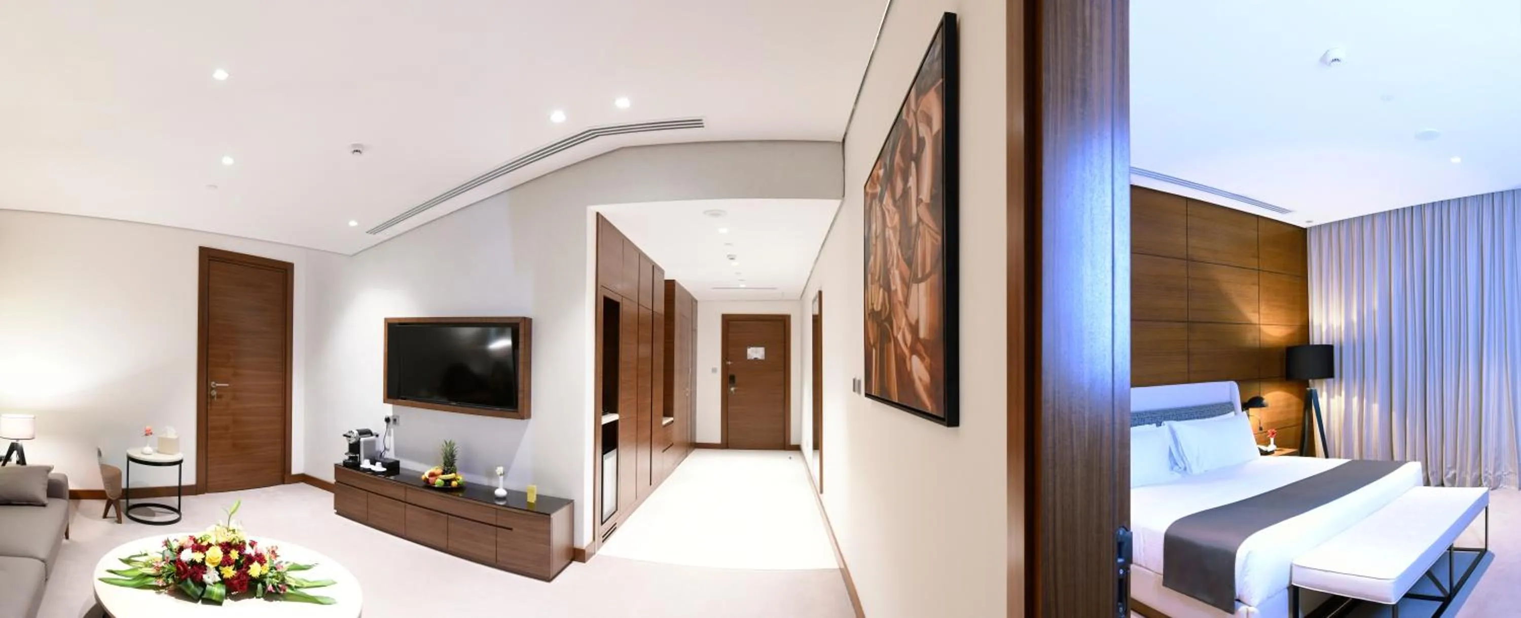 Photo of the whole room, Bed in Golden Tulip Riyadh Convention and Exhibition Center