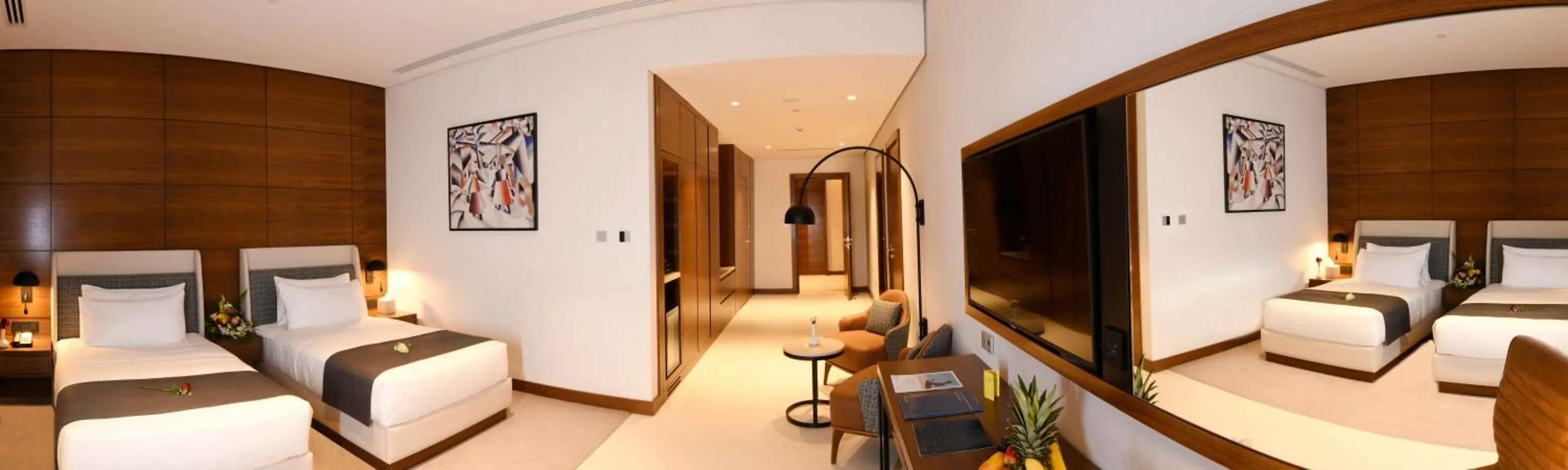 Bedroom, Bed in Golden Tulip Riyadh Convention and Exhibition Center