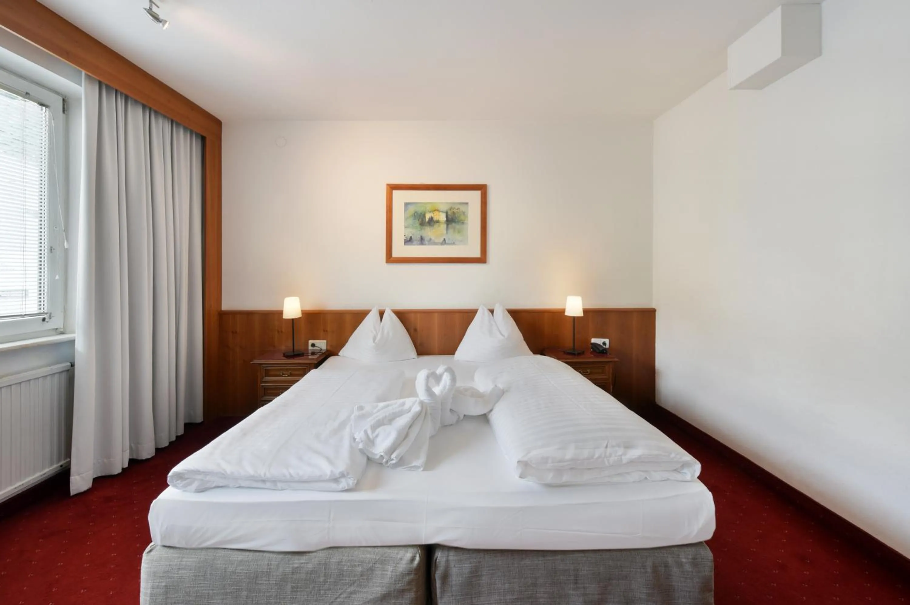 Photo of the whole room, Bed in Am Neutor Hotel Salzburg Zentrum