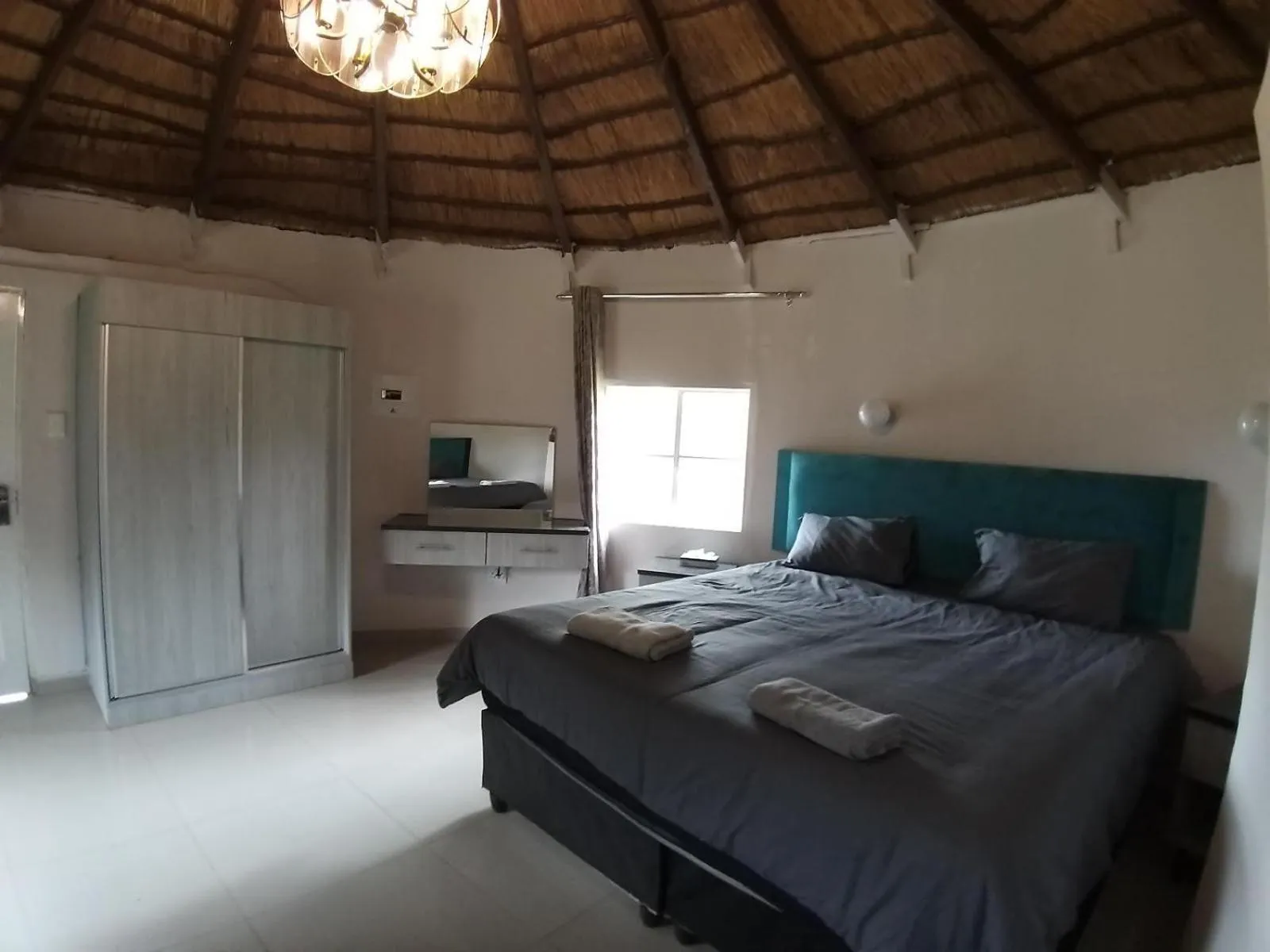 Bed in Vaal Marina Resort