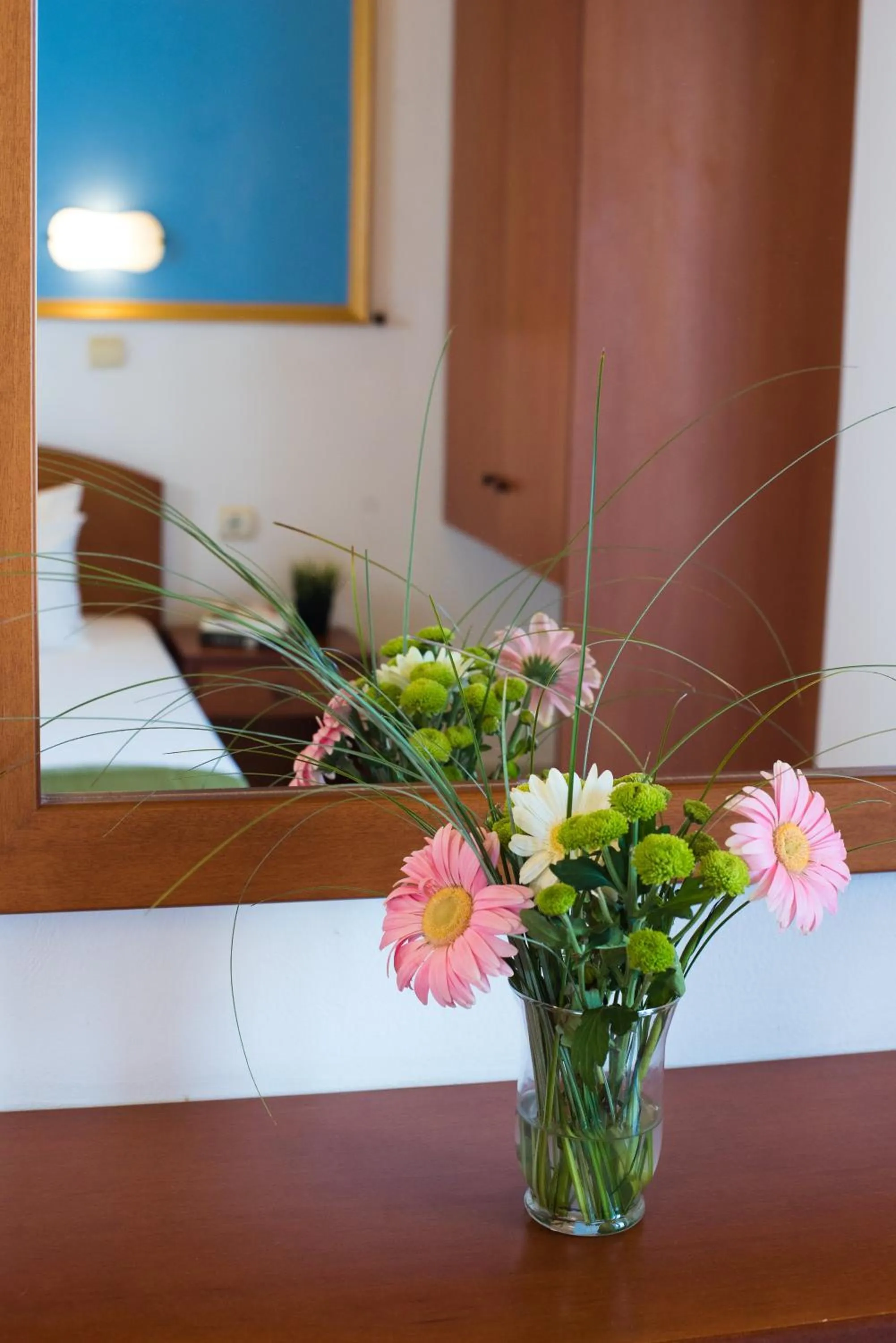 Seating area in Yiannis Manos Hotel Resort