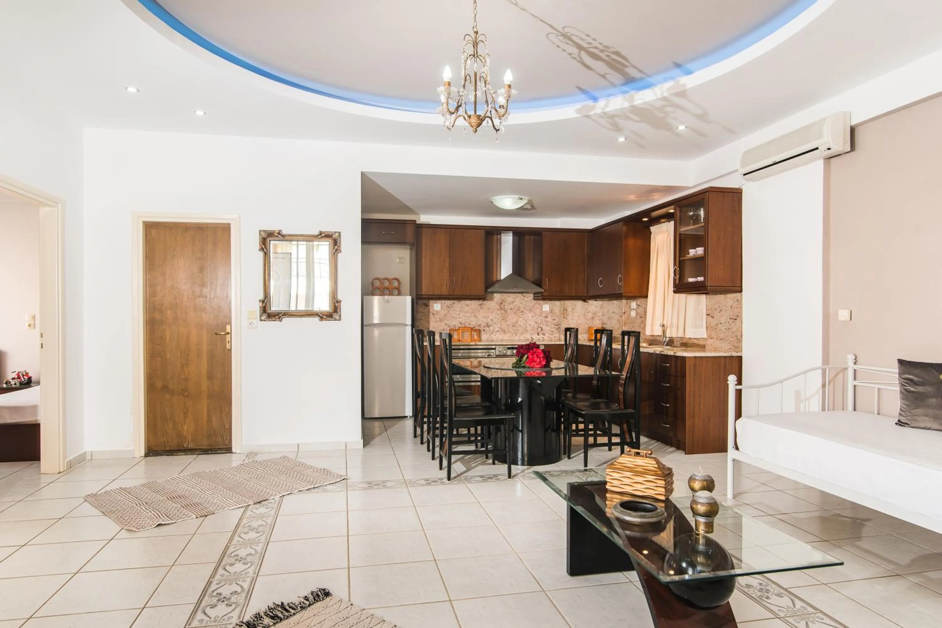 Kitchen or kitchenette in Yiannis Manos Hotel Resort