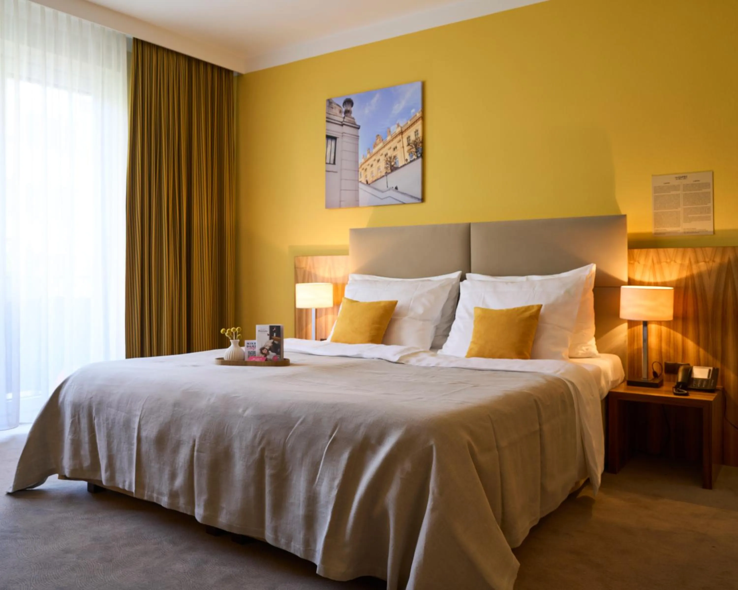 Bed in Henriette Stadthotel Vienna