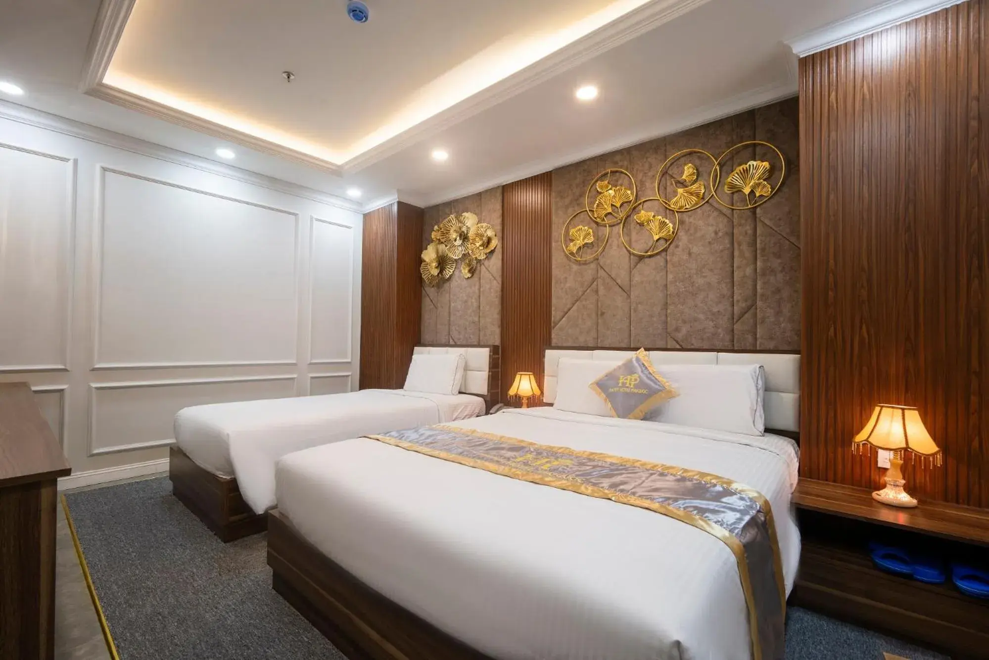 Triple Room with City View in HOTEL HAPPY PHU QUOC Triple Room with City View in HOTEL HAPPY PHU QUOC