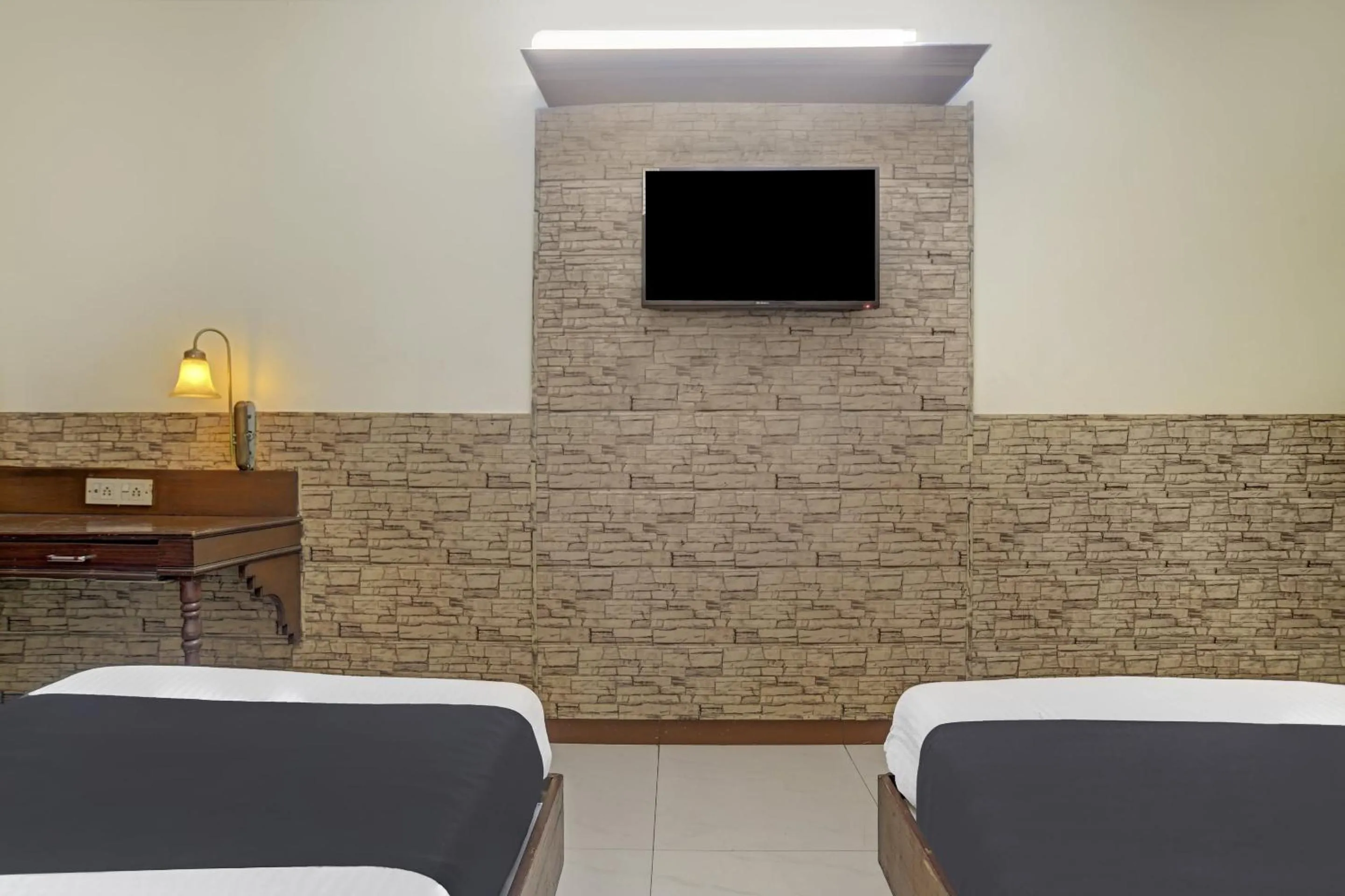 Bedroom in Townhouse OAK Utsav Residency