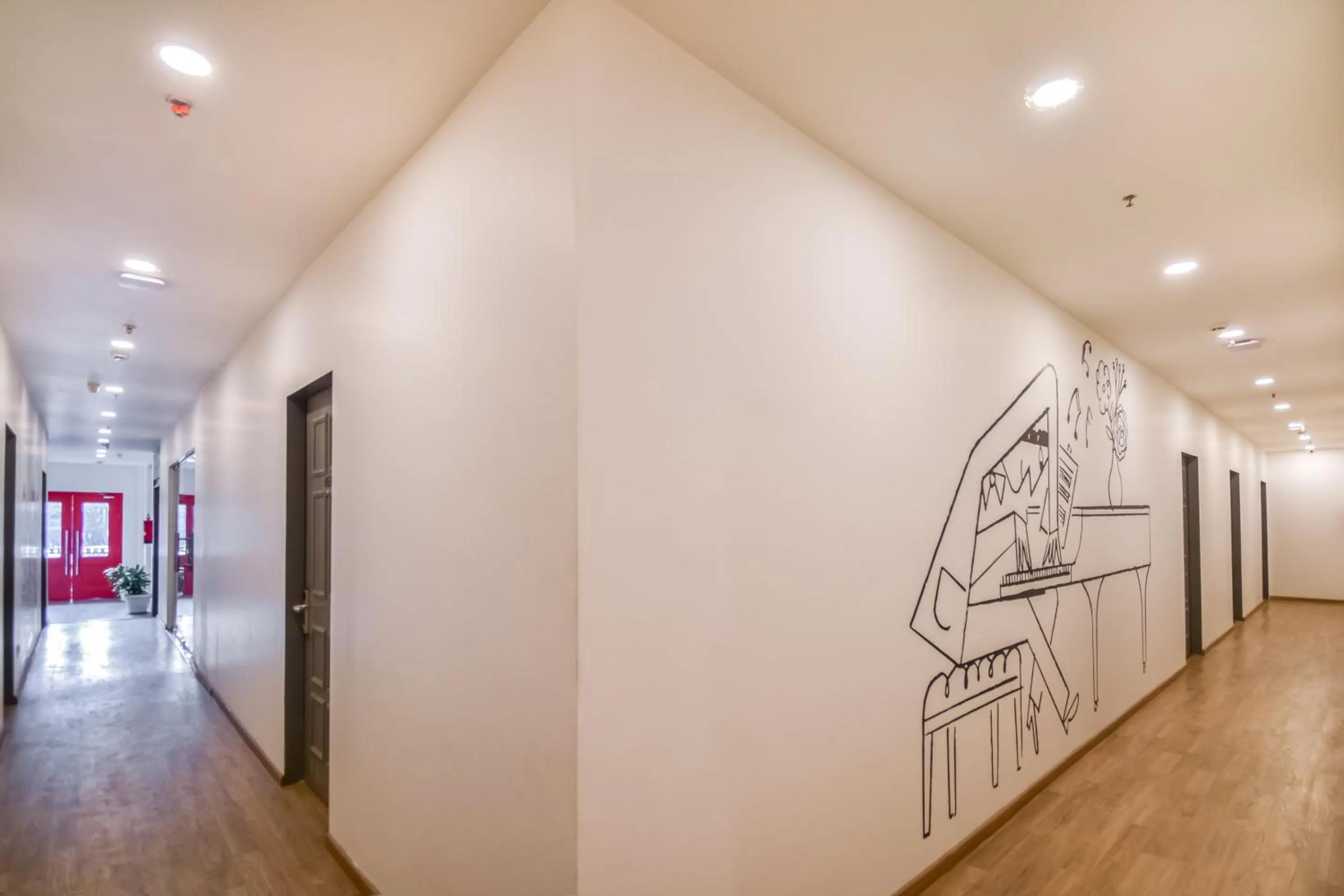 Facade/entrance in Hotel O KG Estate