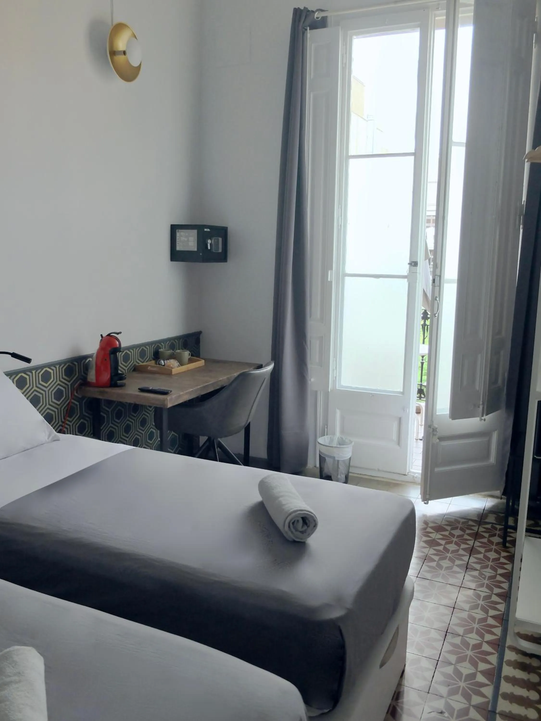 View (from property/room), Bed in Fabrizzio's Petit