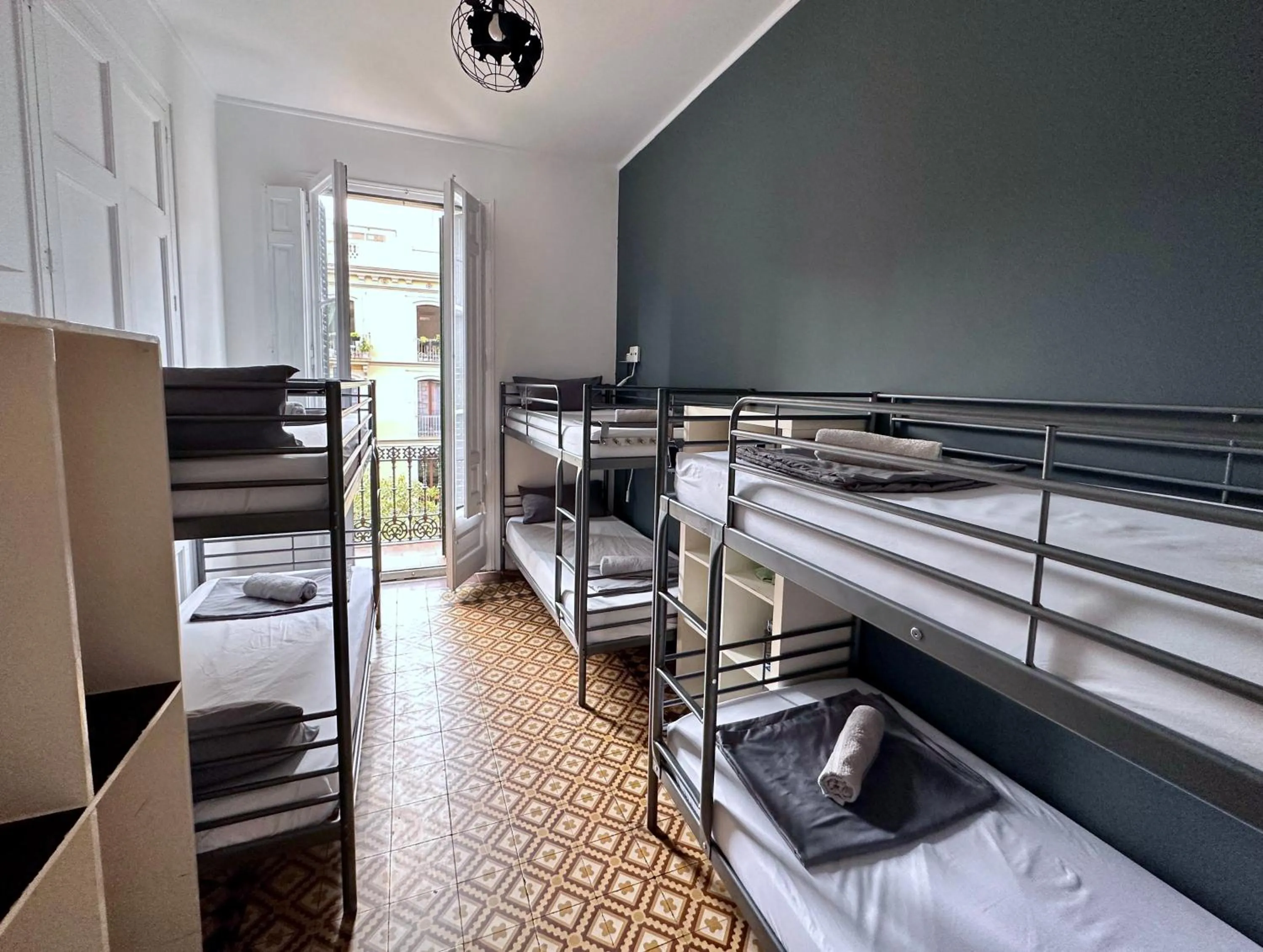 Bedroom, Bed in Fabrizzio's Petit