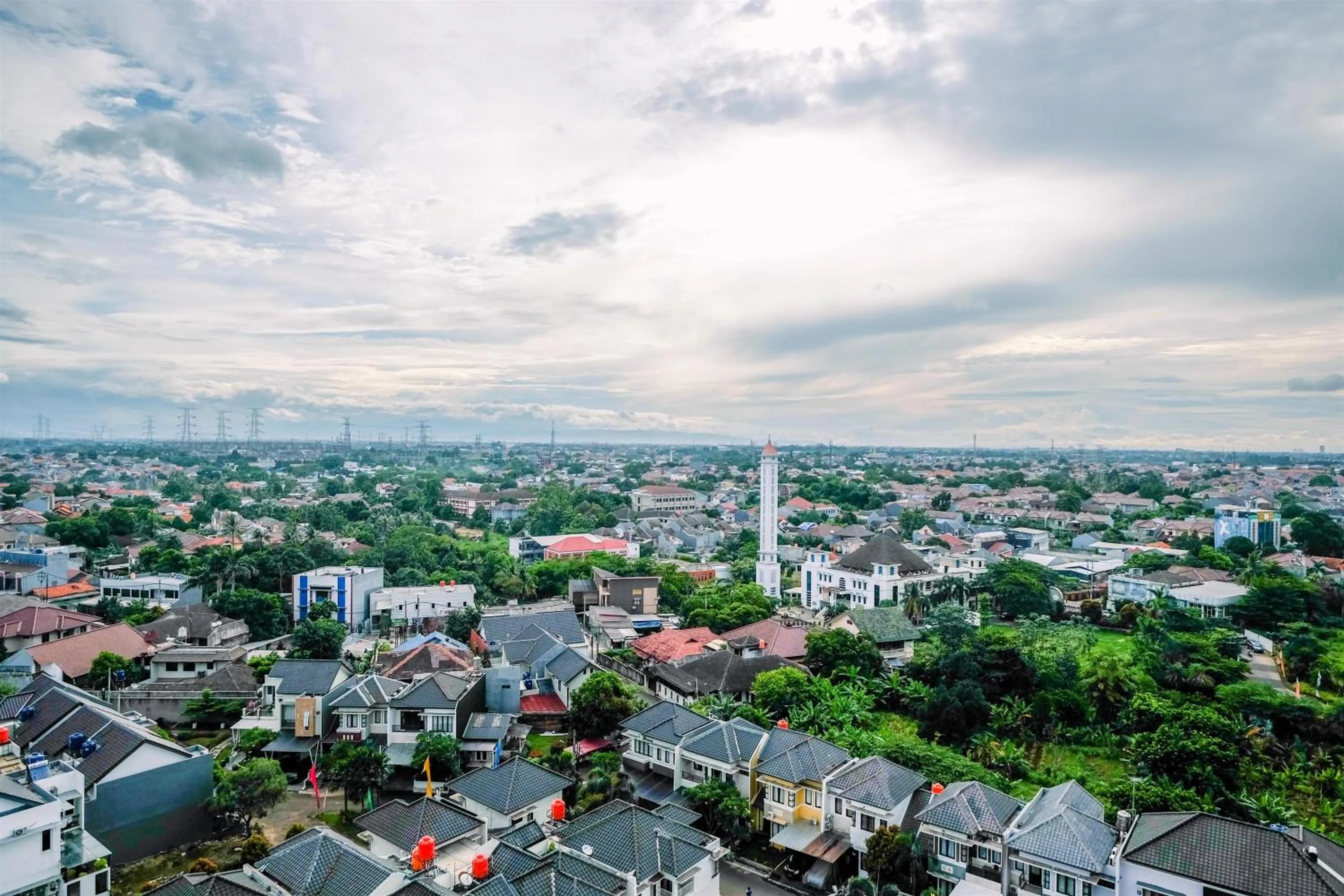 Comfortable 2BR Apartment at Cinere Resort By Travelio