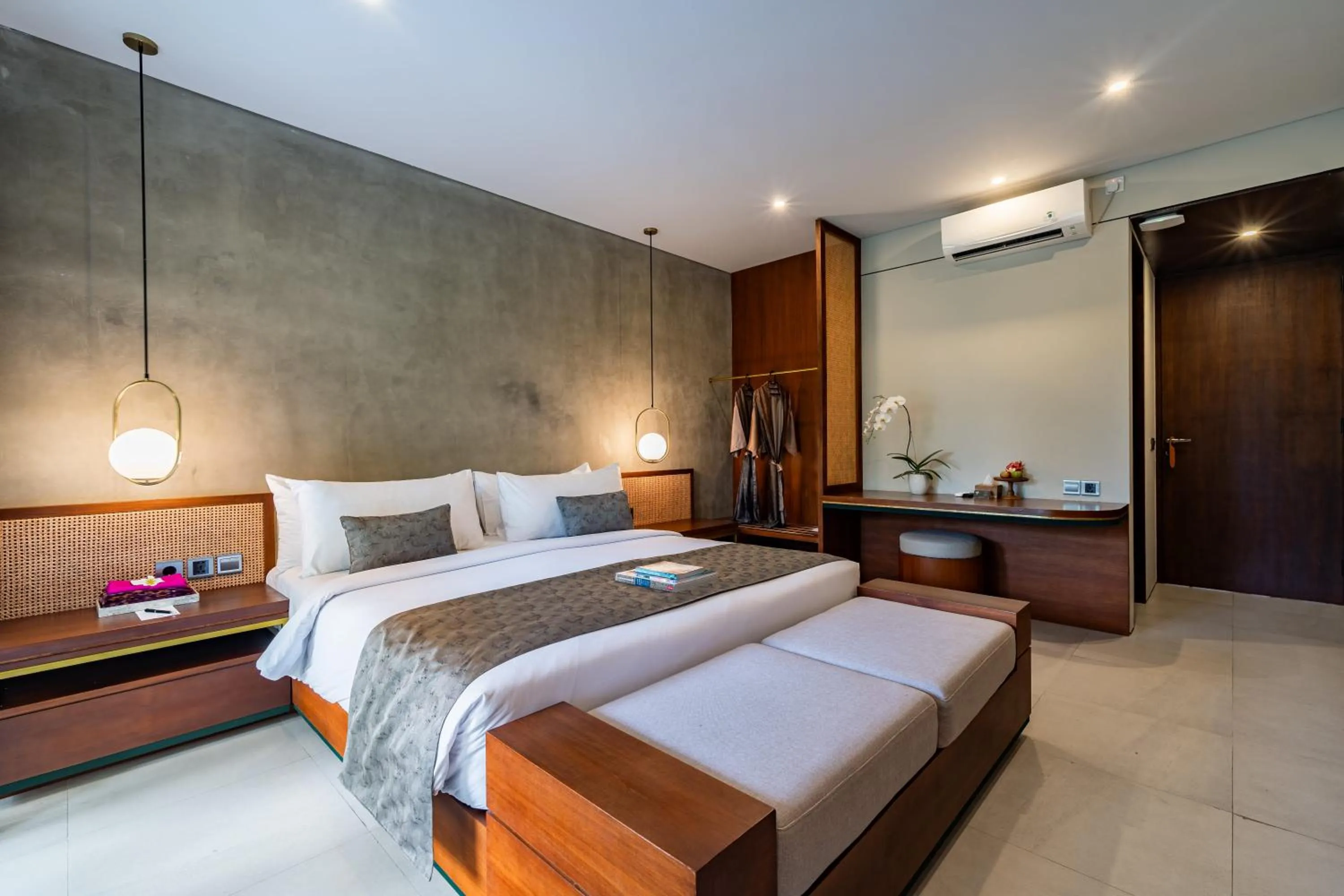 Bed in JAPA Suites & Villas