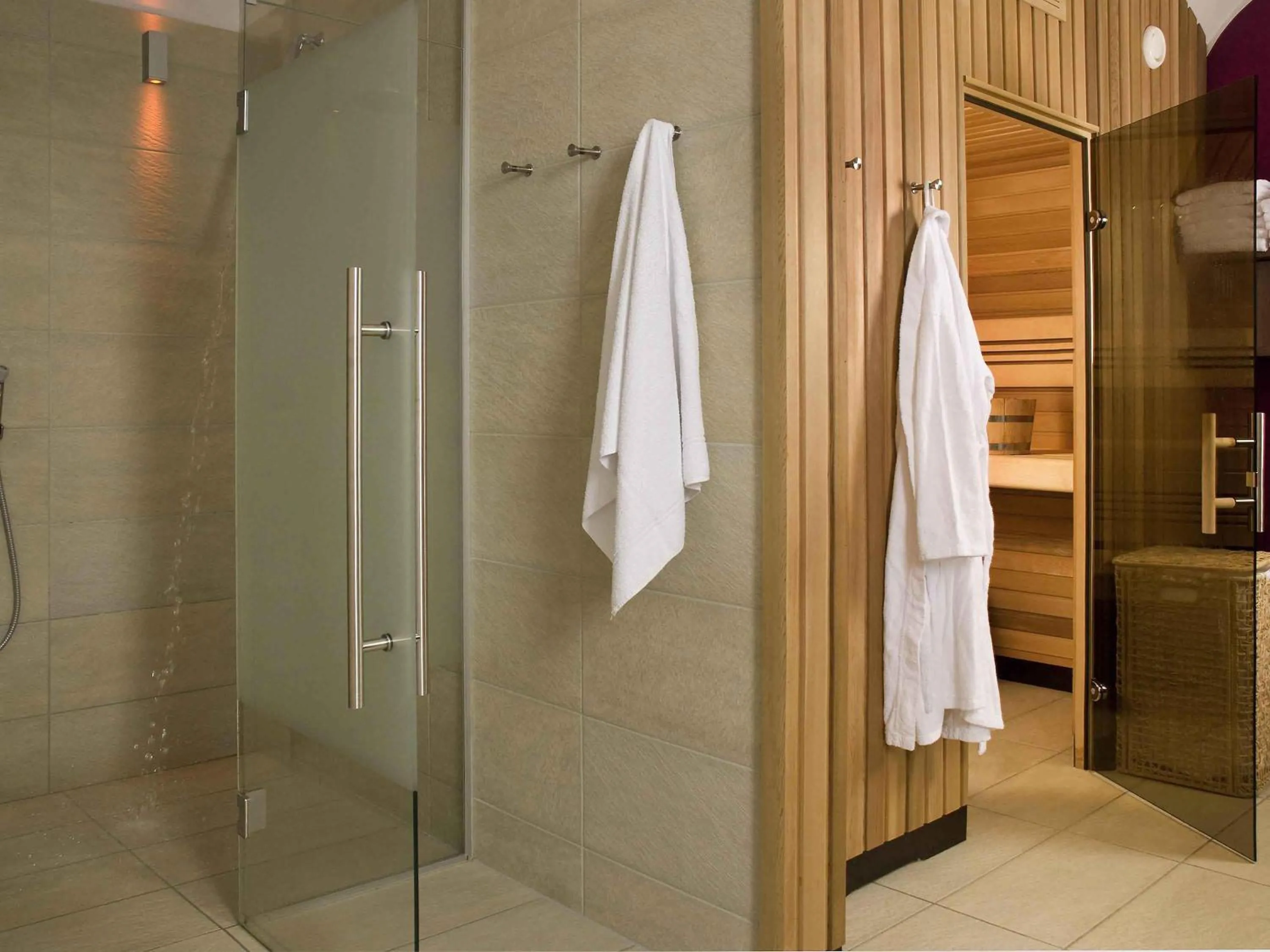 Spa and wellness centre/facilities in Mercure Grand Hotel Biedermeier Wien