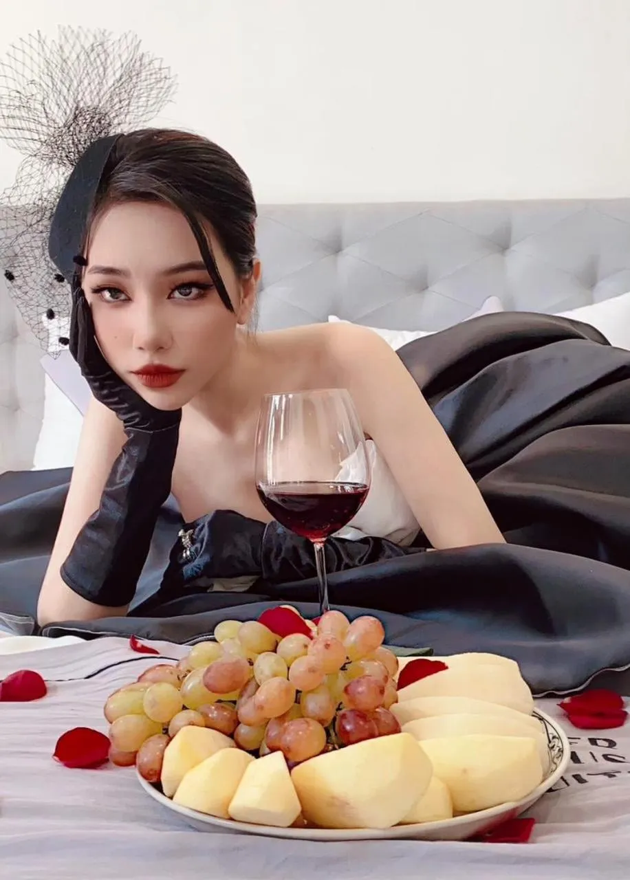 Guests in Opera House Suites