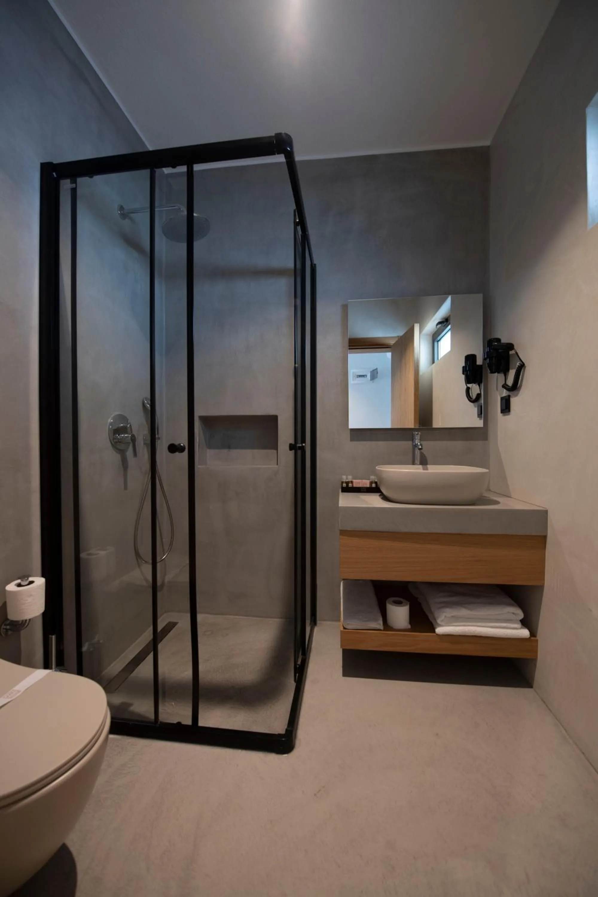 Shower in Regia Mare Beach Hotel & Spa Bodrum