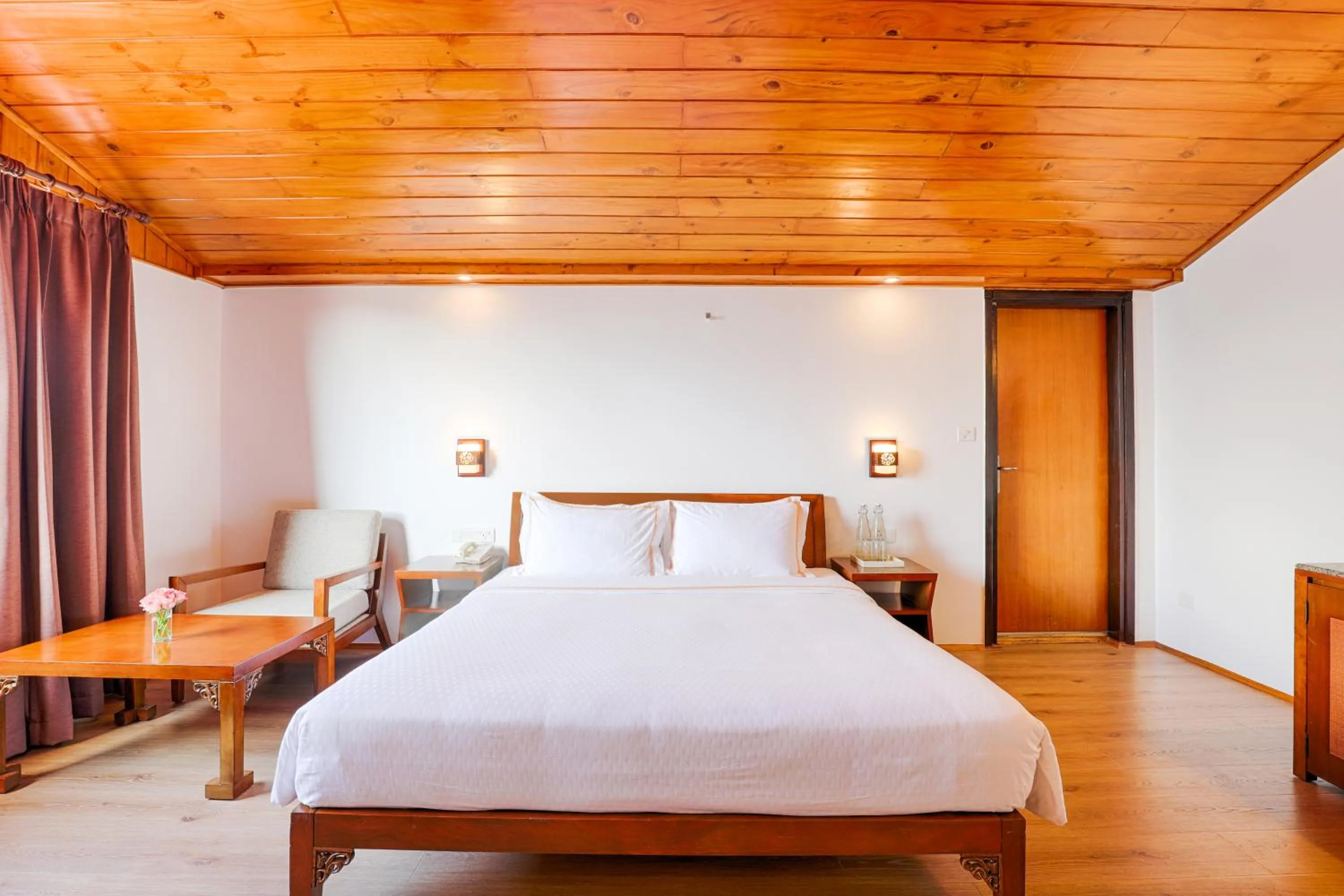 Bed in The Chumbi Mountain Retreat & Spa, A Club Mahindra Associate