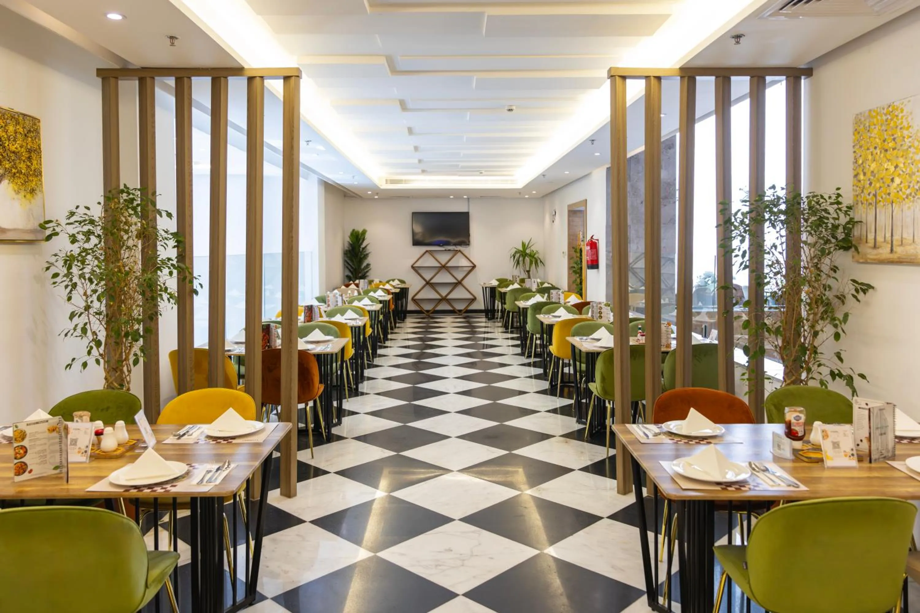 Restaurant/places to eat in Hotel 21 Makkah