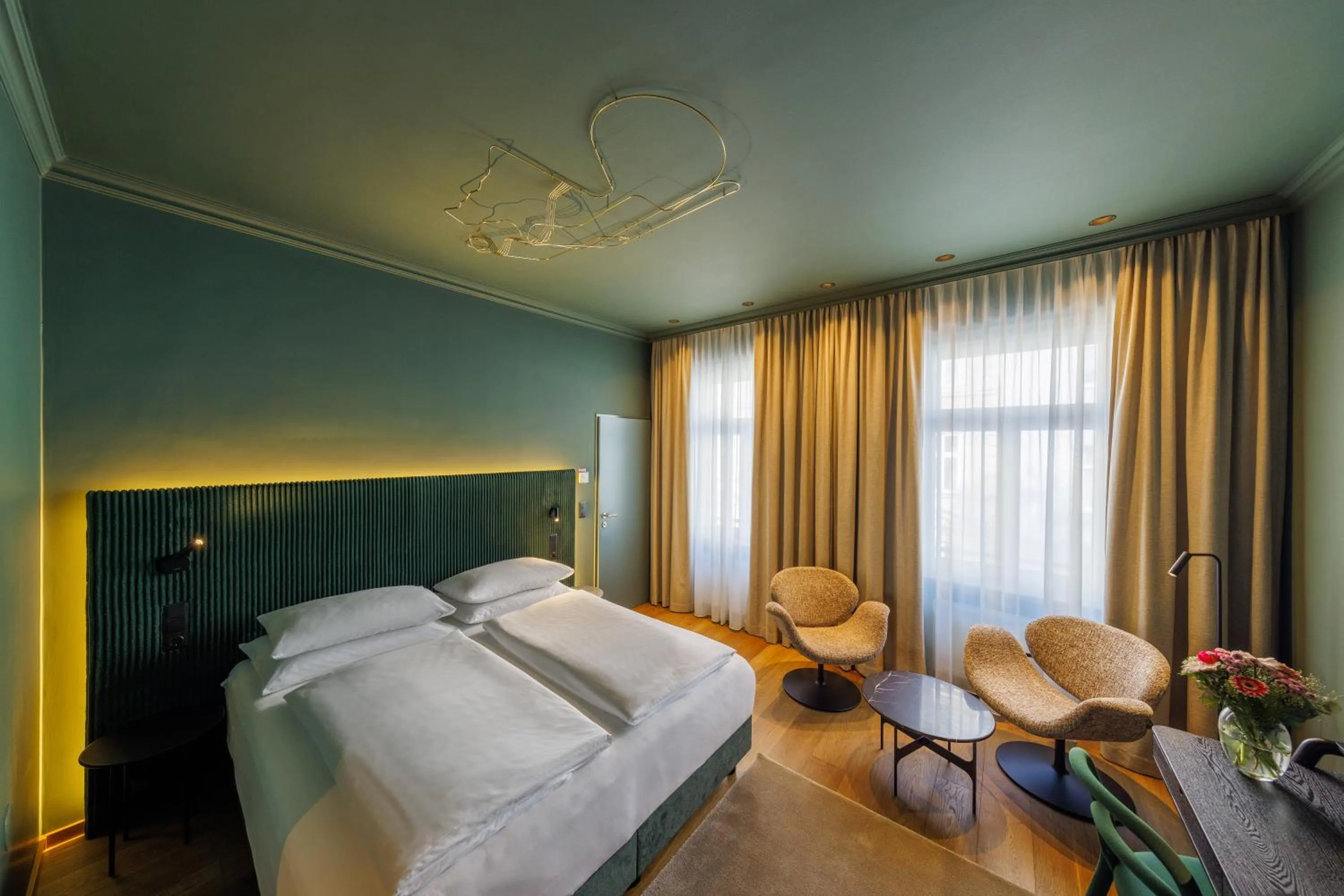 Bedroom, Bed in Der Wilhelmshof