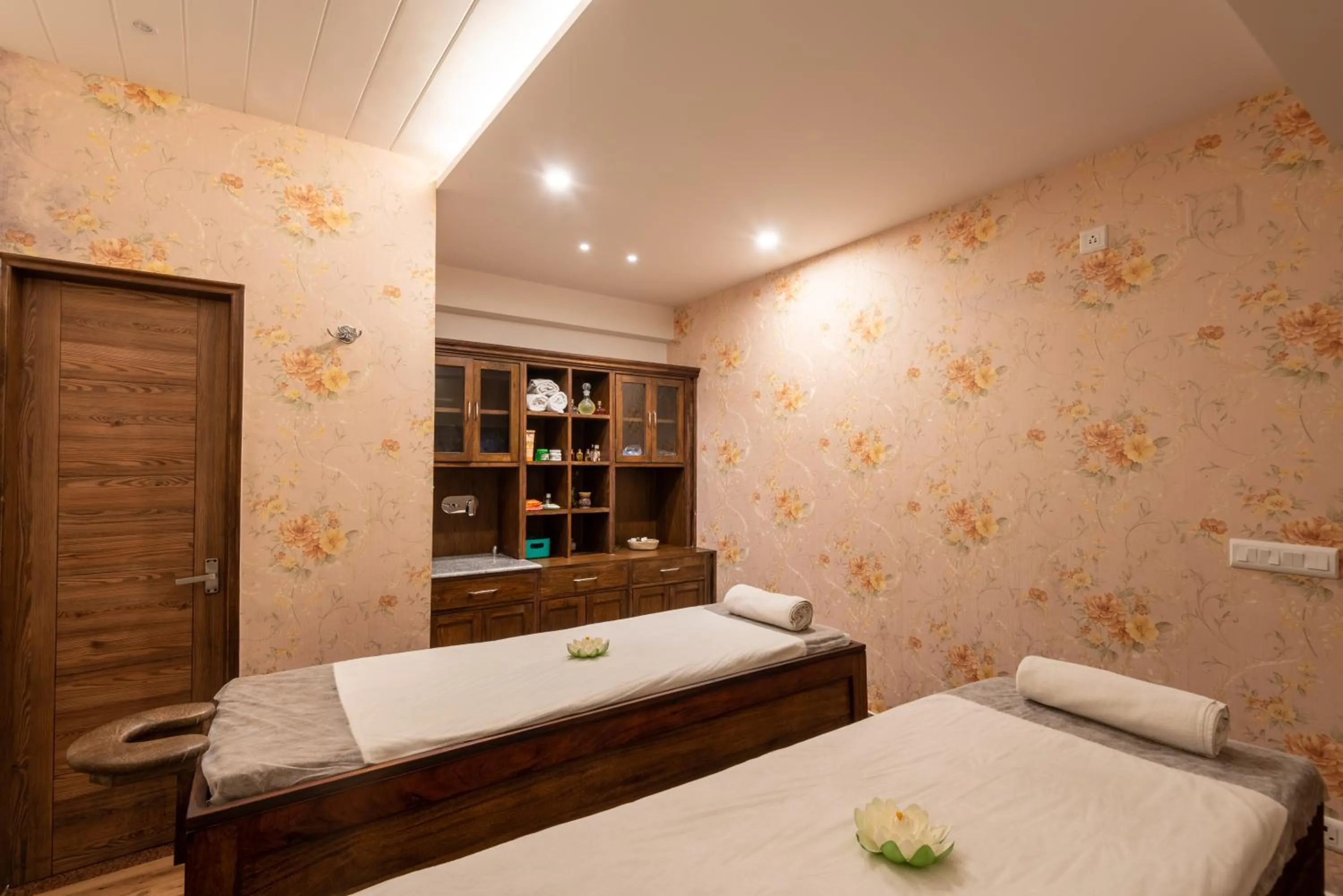 Spa and wellness centre/facilities, Bed in Spring Valley Resorts by DLS Hotels
