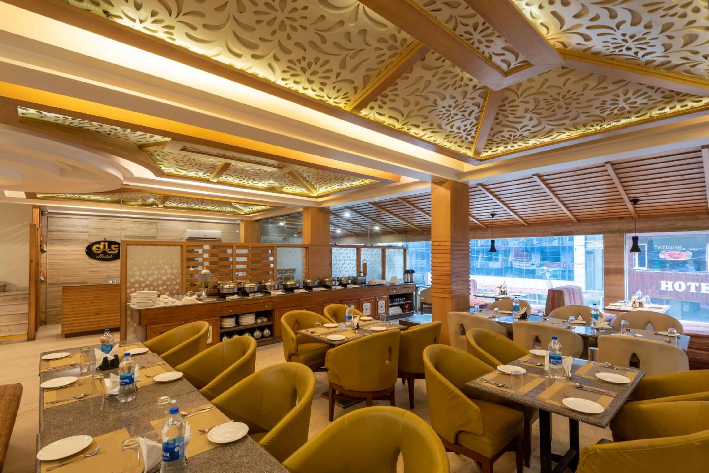 Restaurant/places to eat in Spring Valley Resorts by DLS Hotels