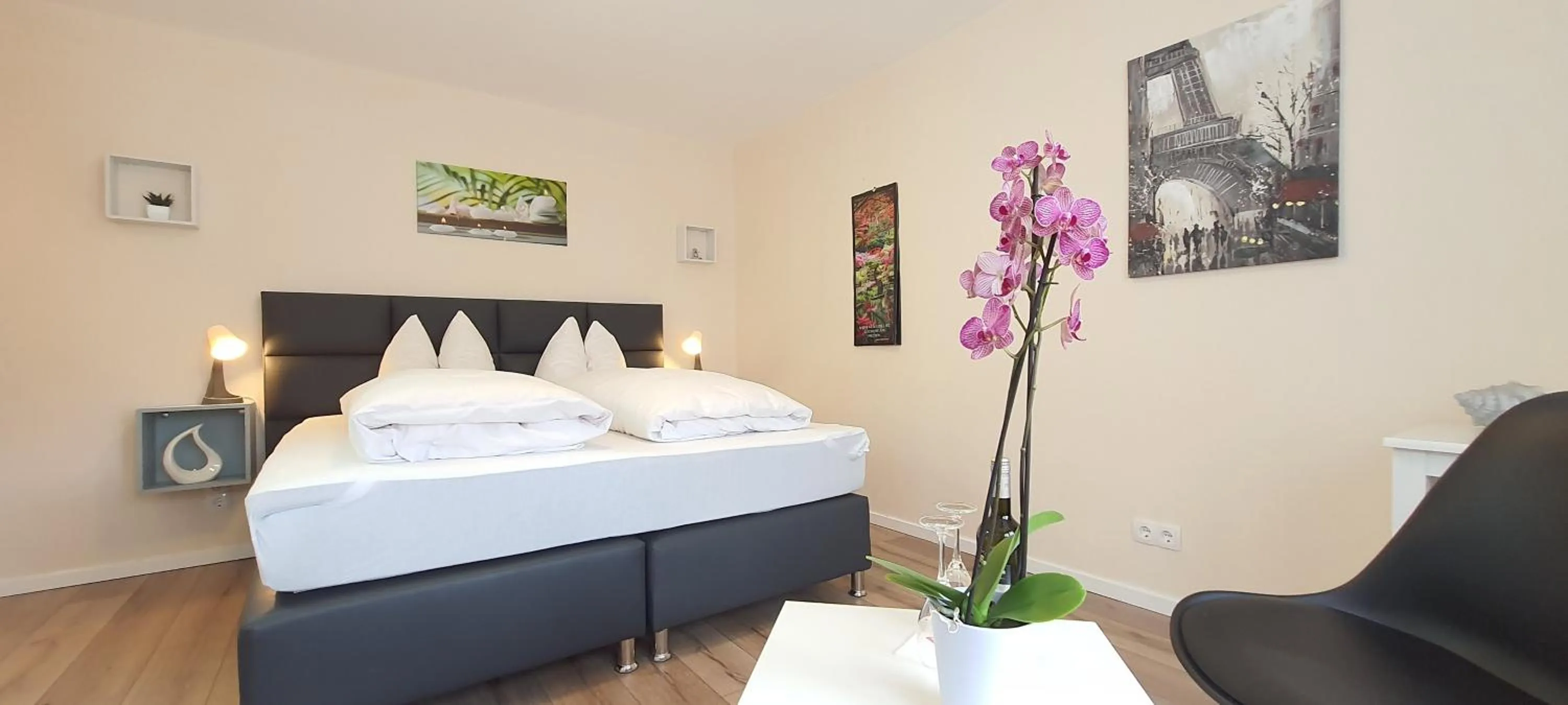 Bed in Hotel Schneiderhof