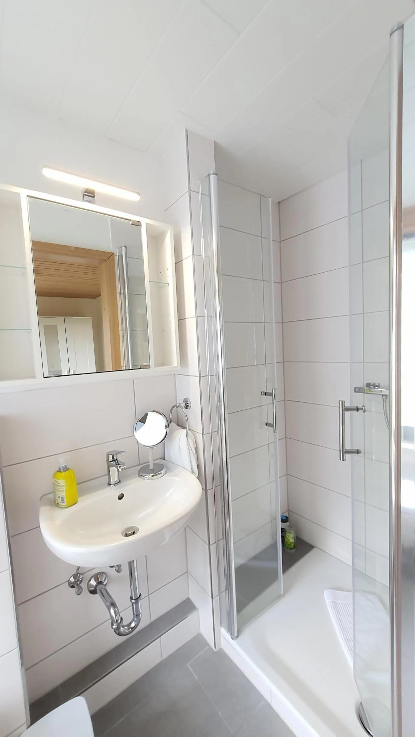 Shower in Hotel Schneiderhof