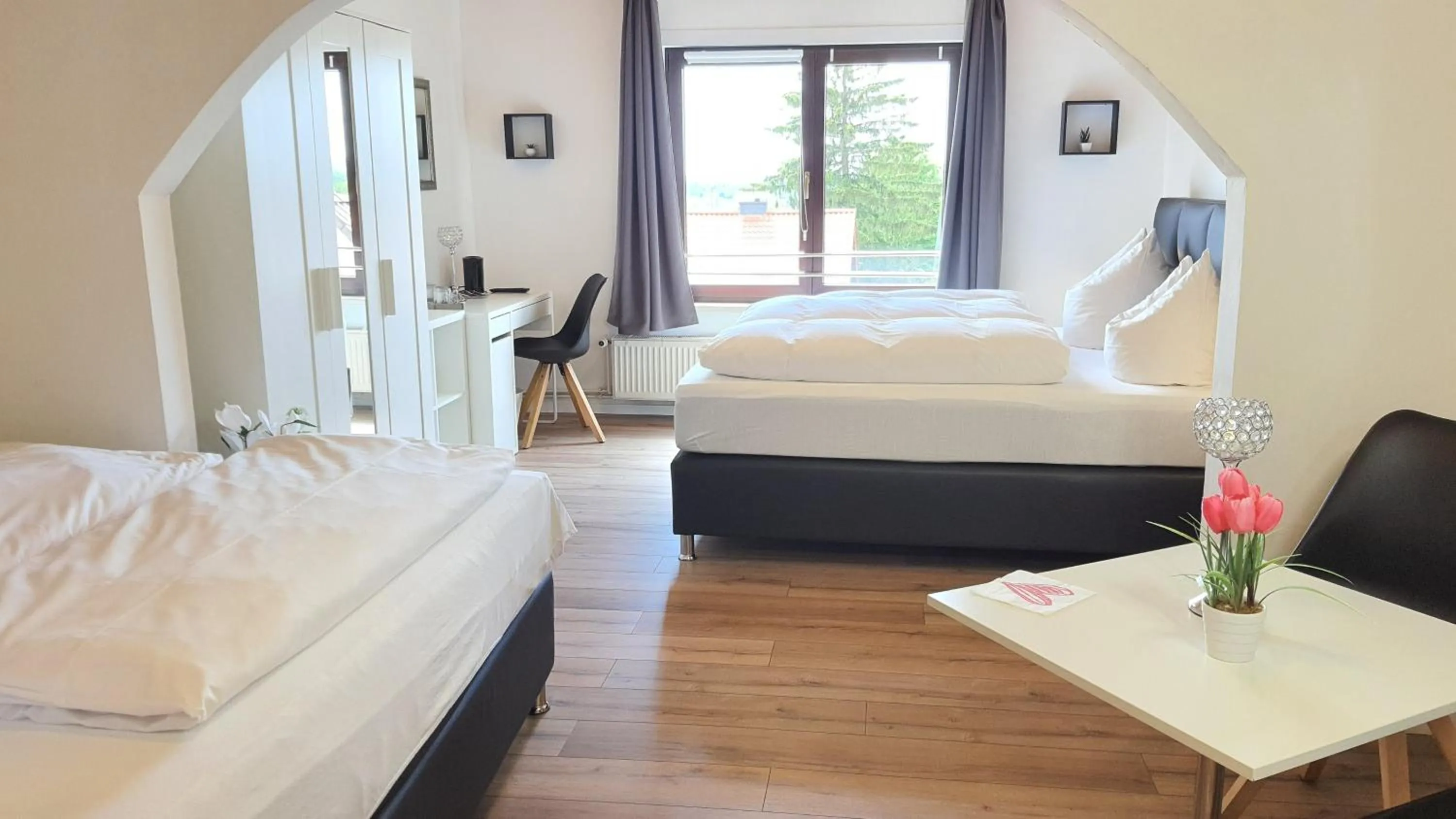 Bed in Hotel Schneiderhof