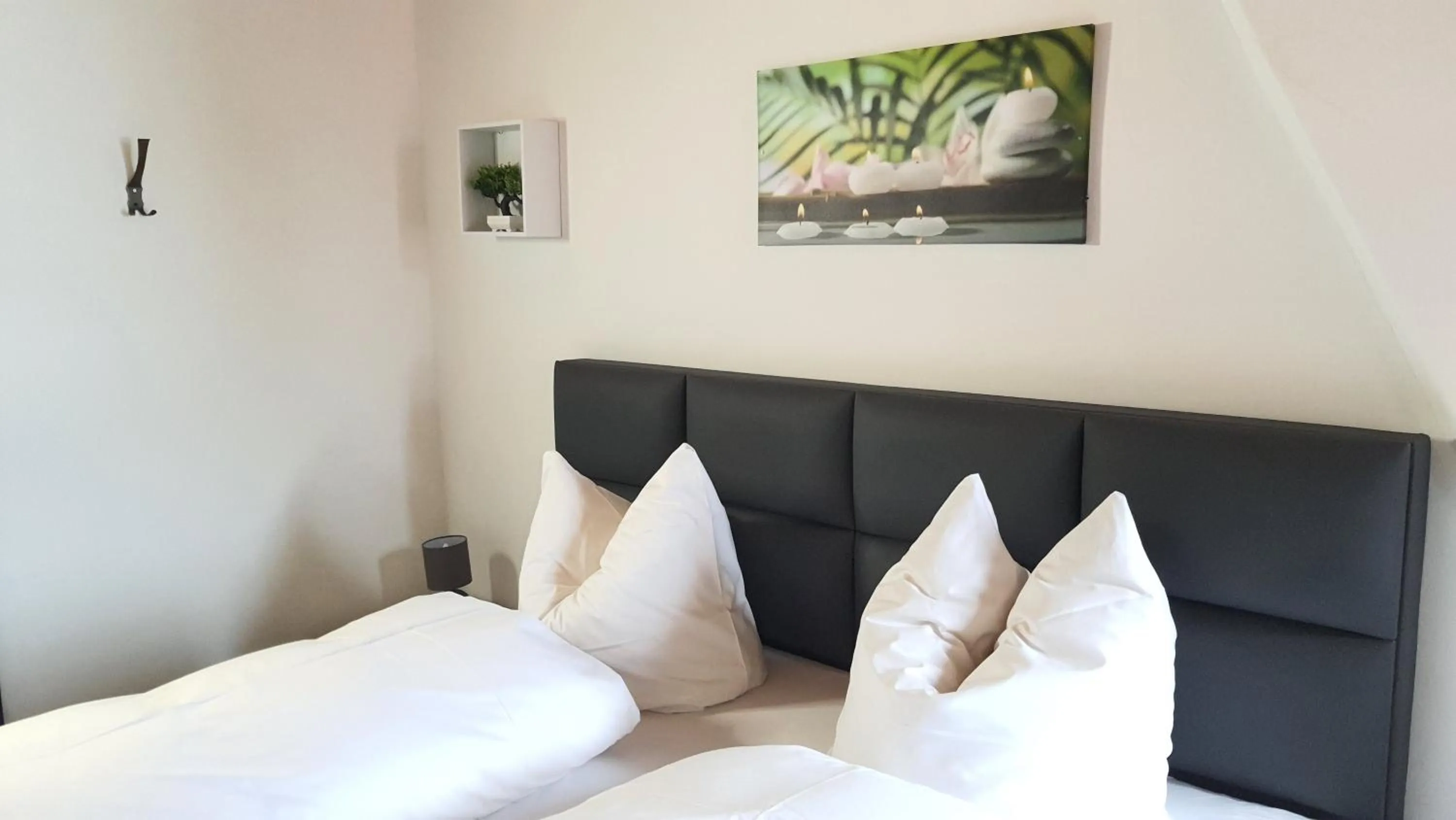 Bed in Hotel Schneiderhof