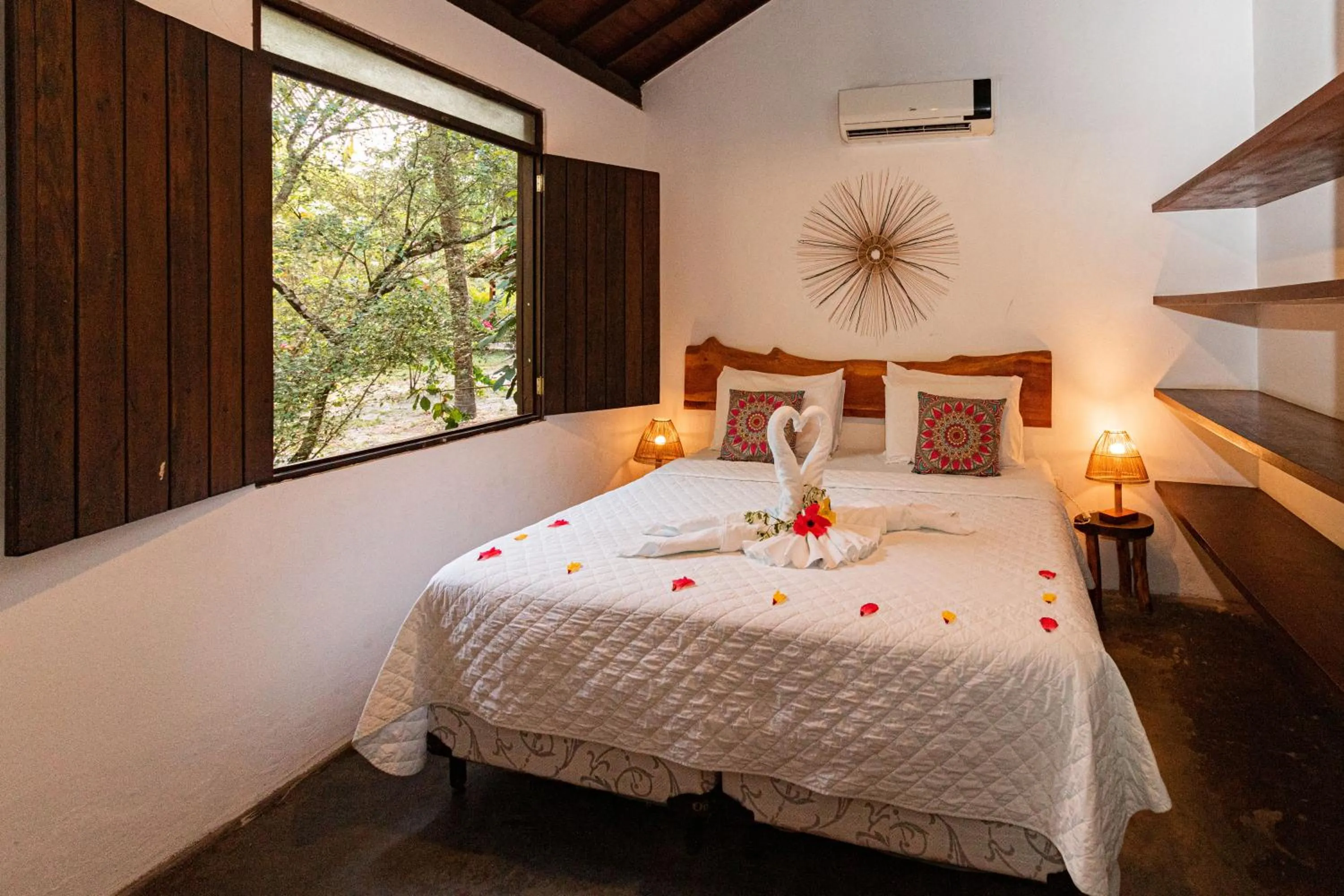 Bed in Bangalôs do Gameleiro