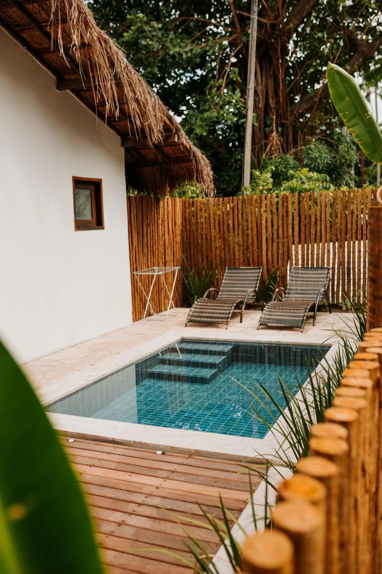 Swimming pool in Bangalôs do Gameleiro