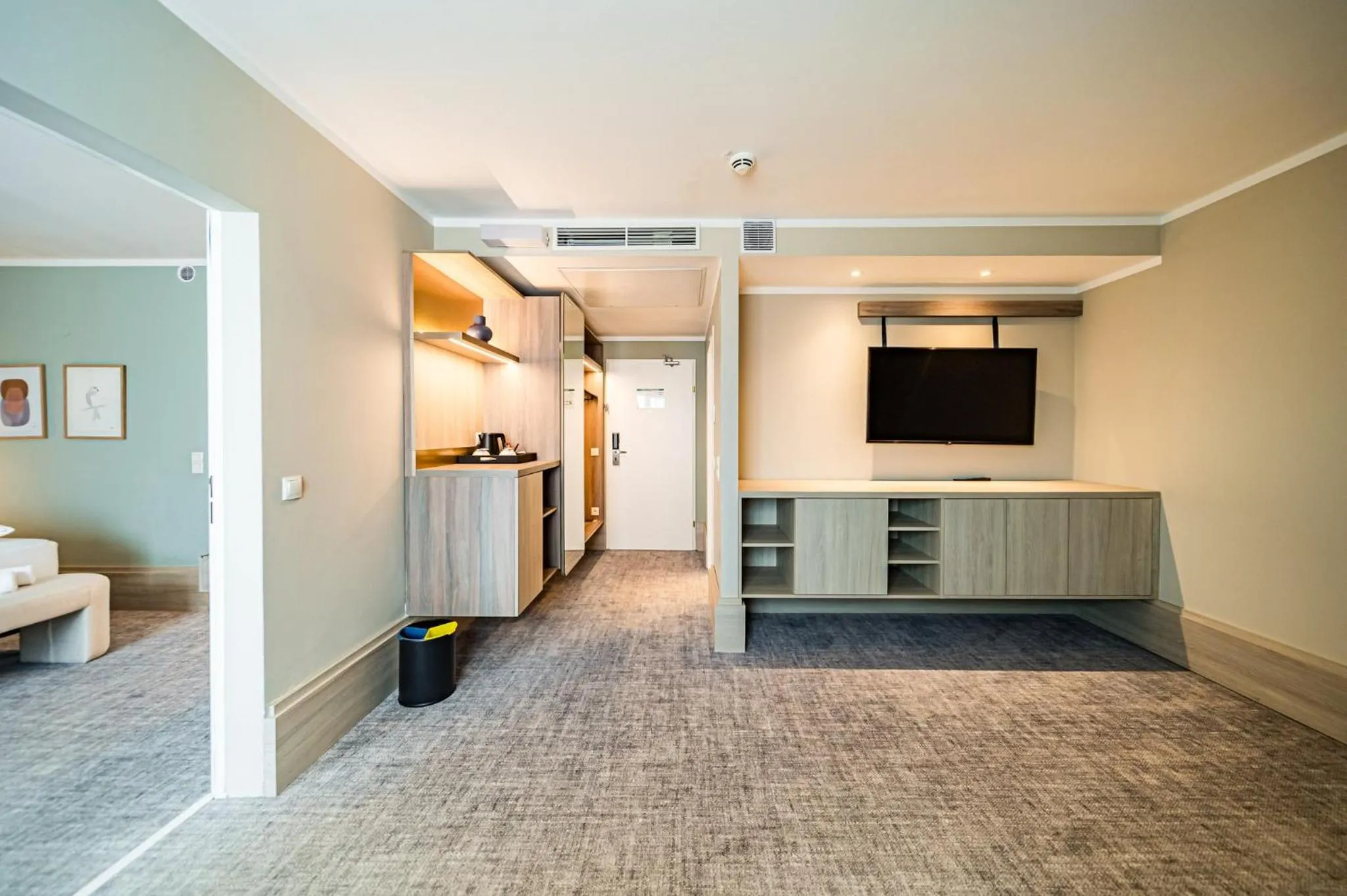 Photo of the whole room in voco Vienna Prater by IHG