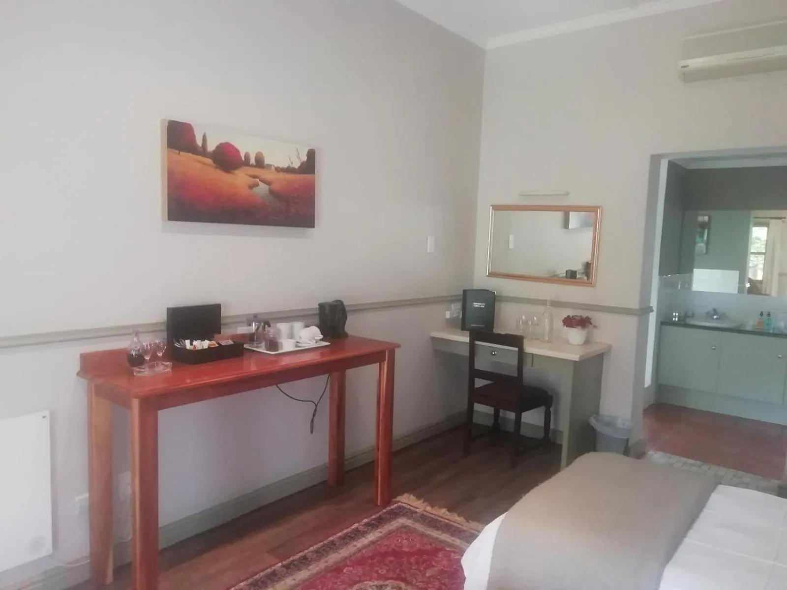 Coffee/tea facilities, Bed in HouseMartin Lodge & Self Catering