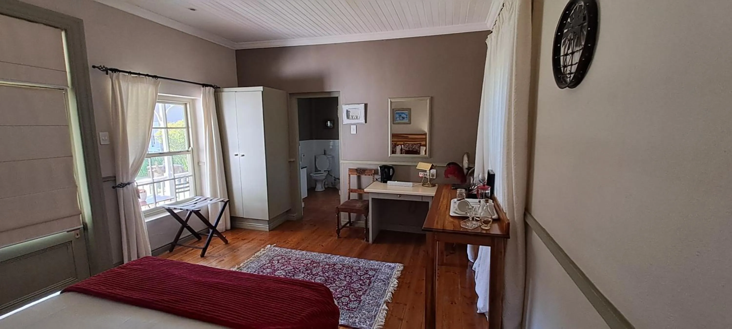 Photo of the whole room, Bed in HouseMartin Lodge & Self Catering