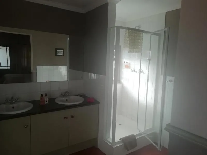 Bathroom in HouseMartin Lodge & Self Catering