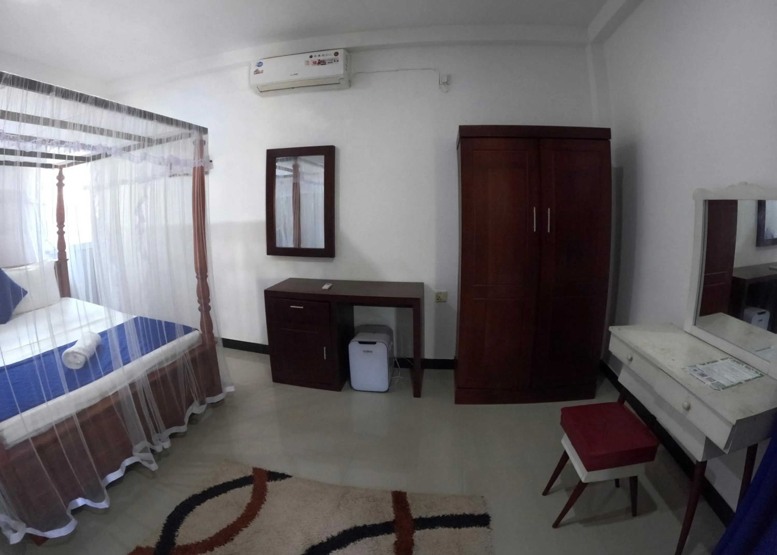 View (from property/room), Bed in Mirissa Blue Whale Holiday Hotel