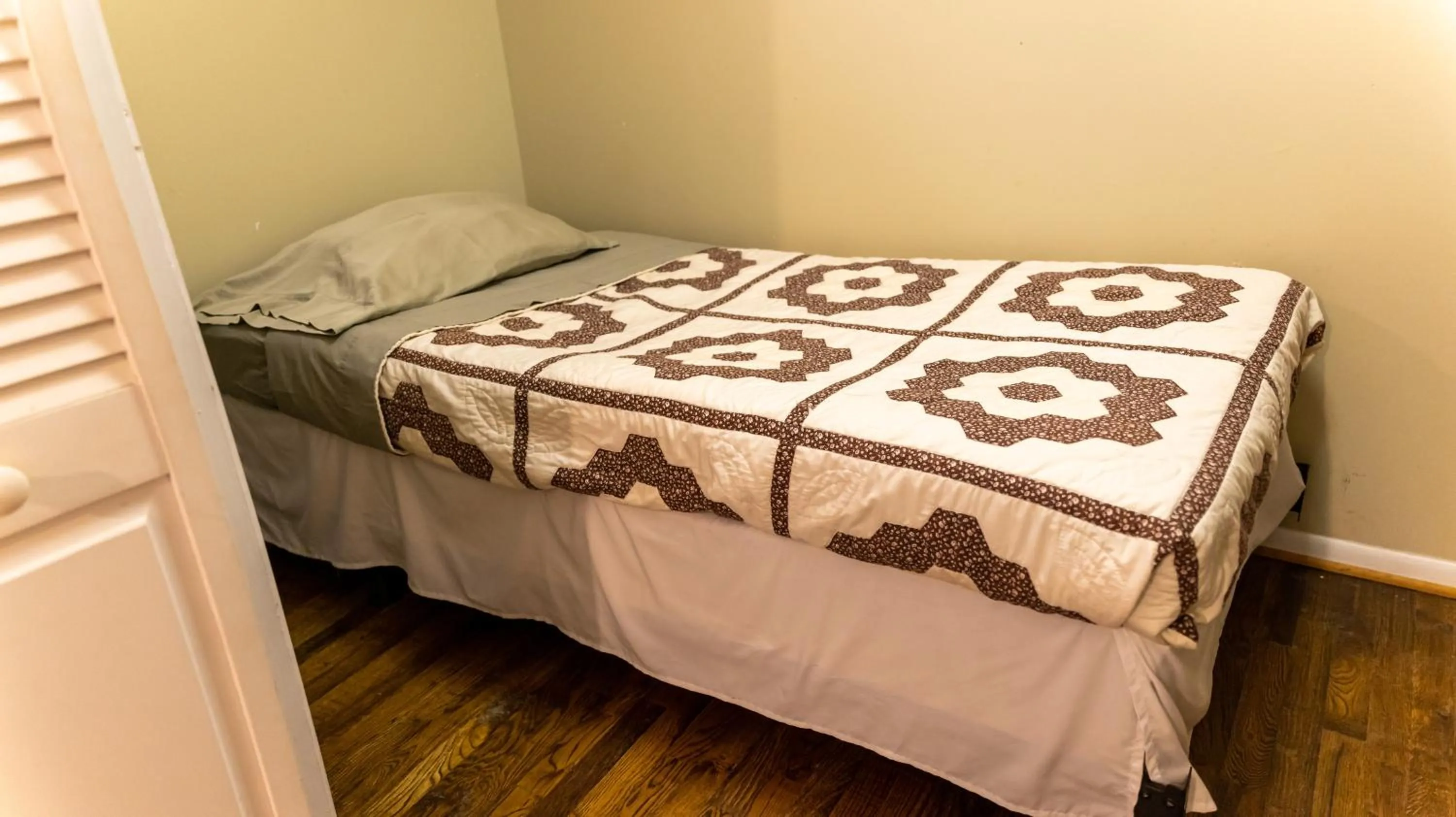 Bed in Moon River Ranch