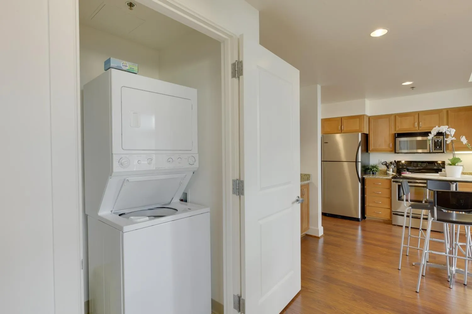 Kitchen or kitchenette in Renu Suites at The Burlington Portland