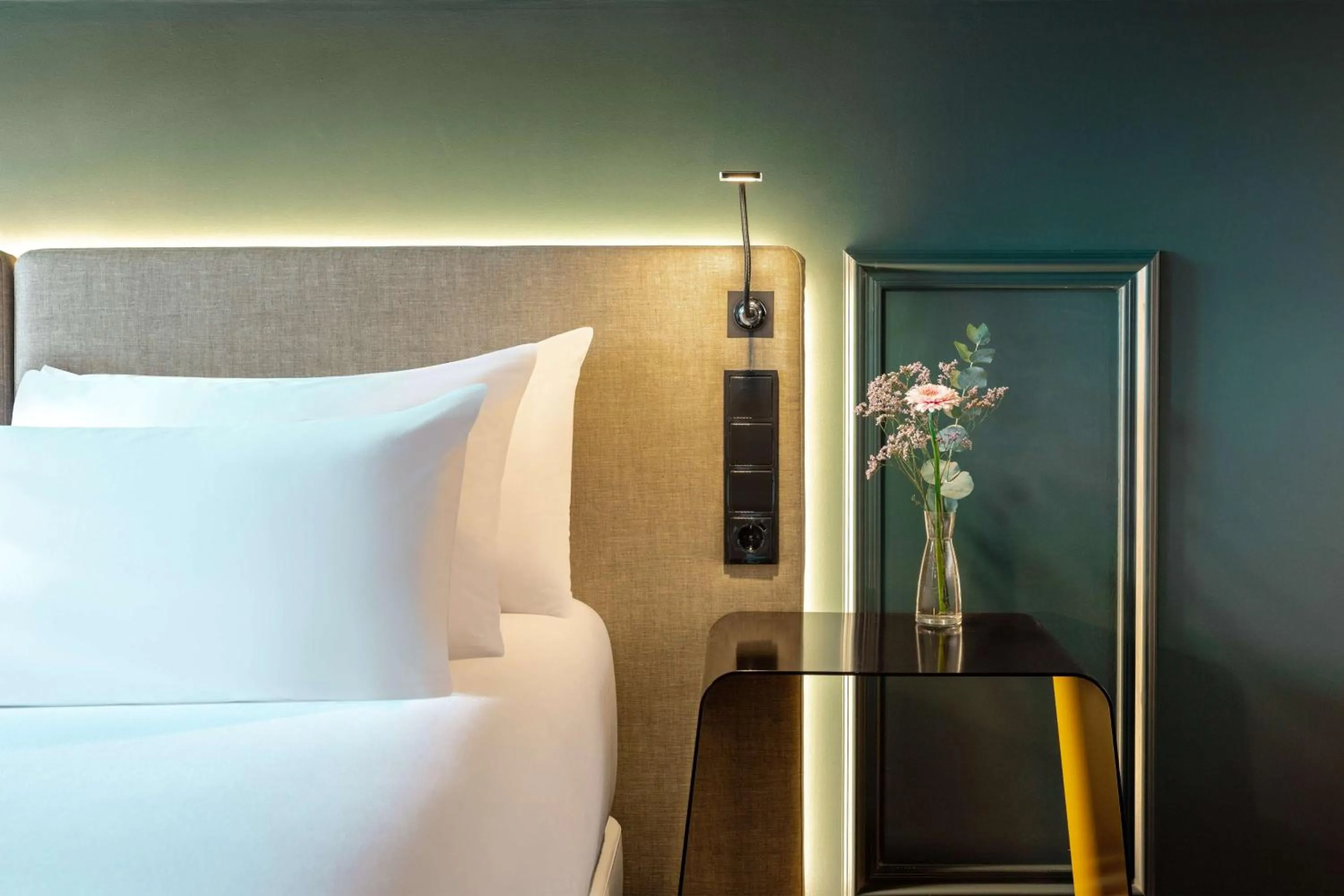 Bedroom, Bed in NH Collection Salzburg City