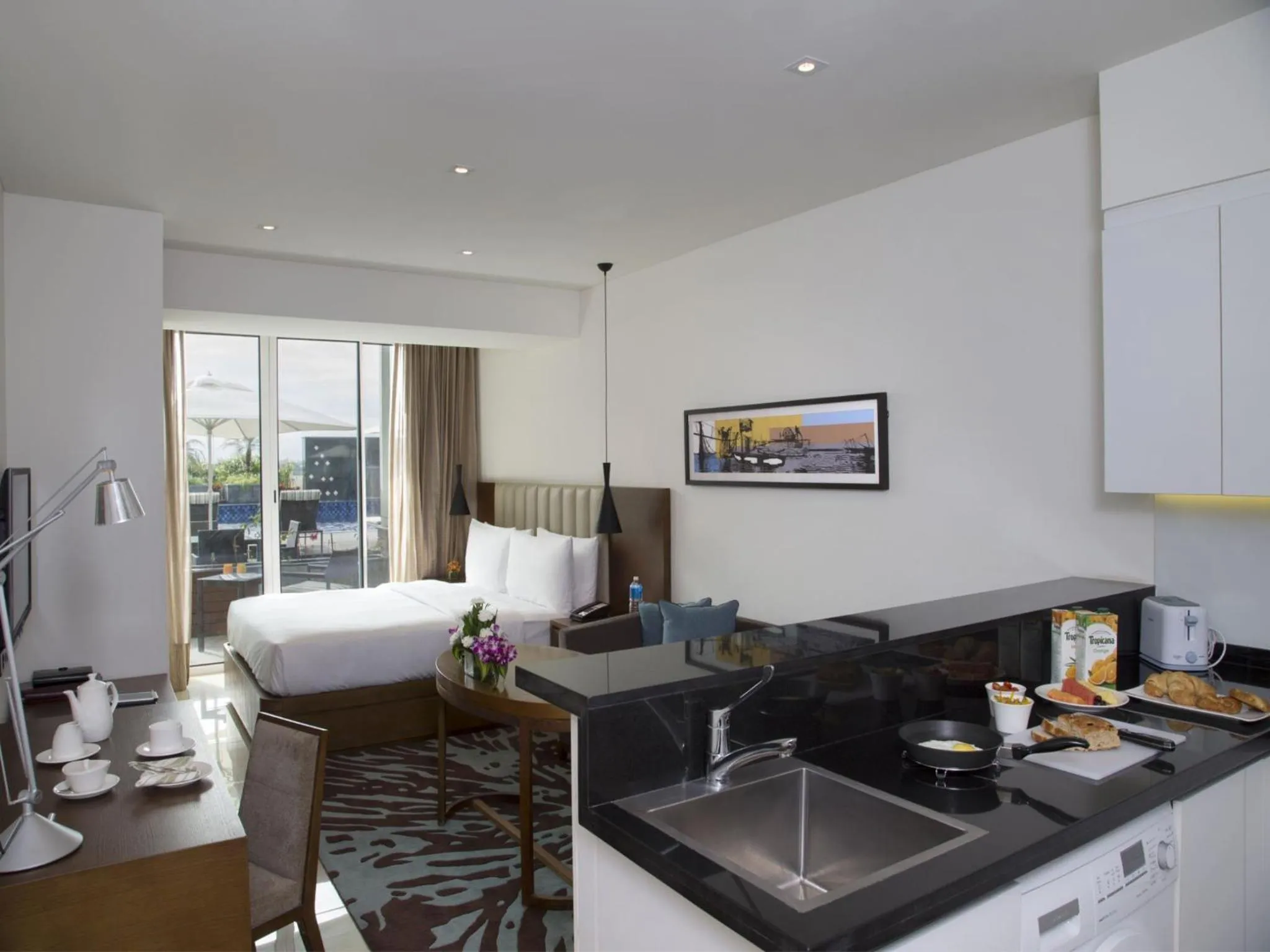 Photo of the whole room, Bed in Oakwood Residence Whitefield Bangalore