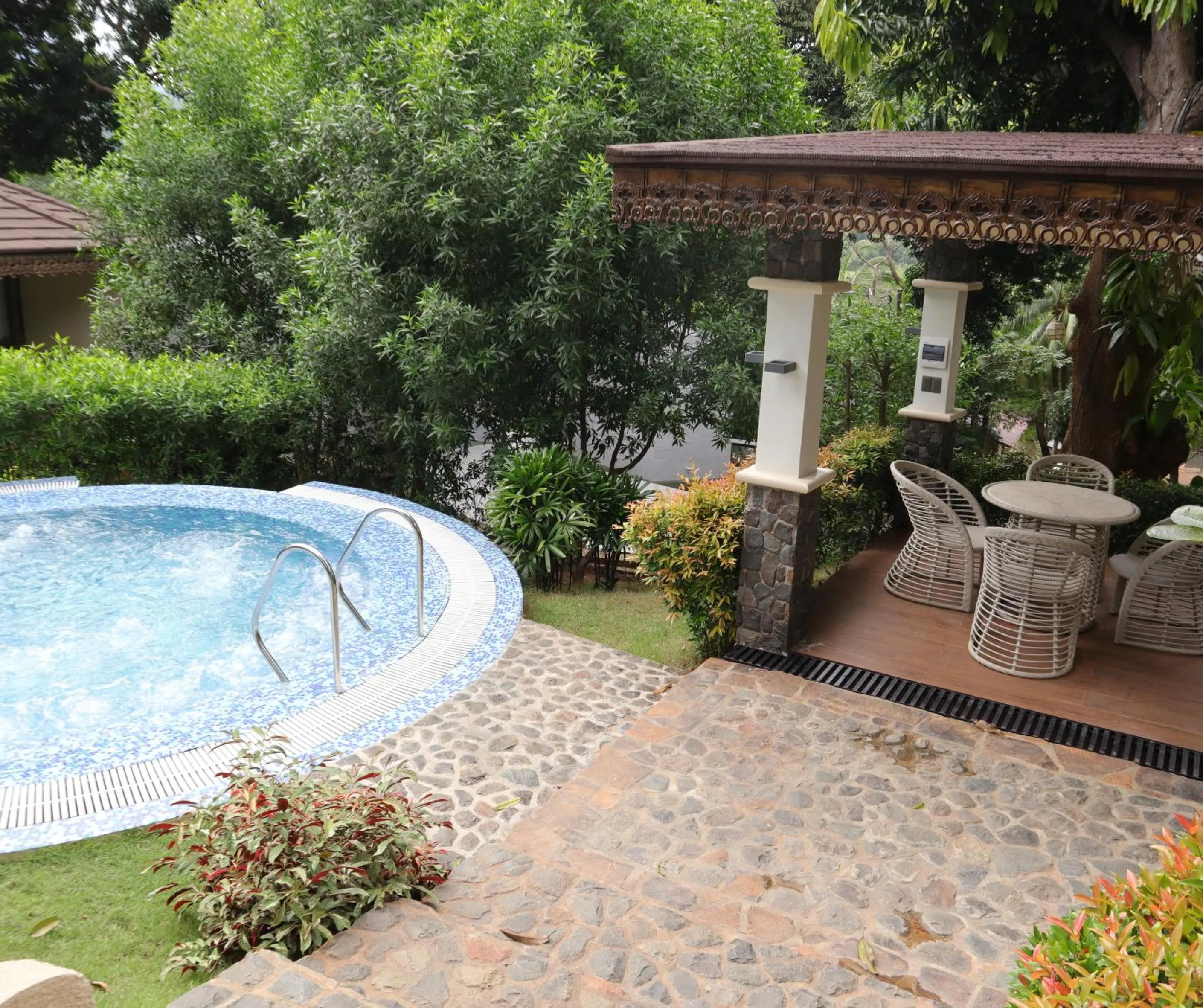 Spring in Rancho Bernardo Luxury Villas and Resort