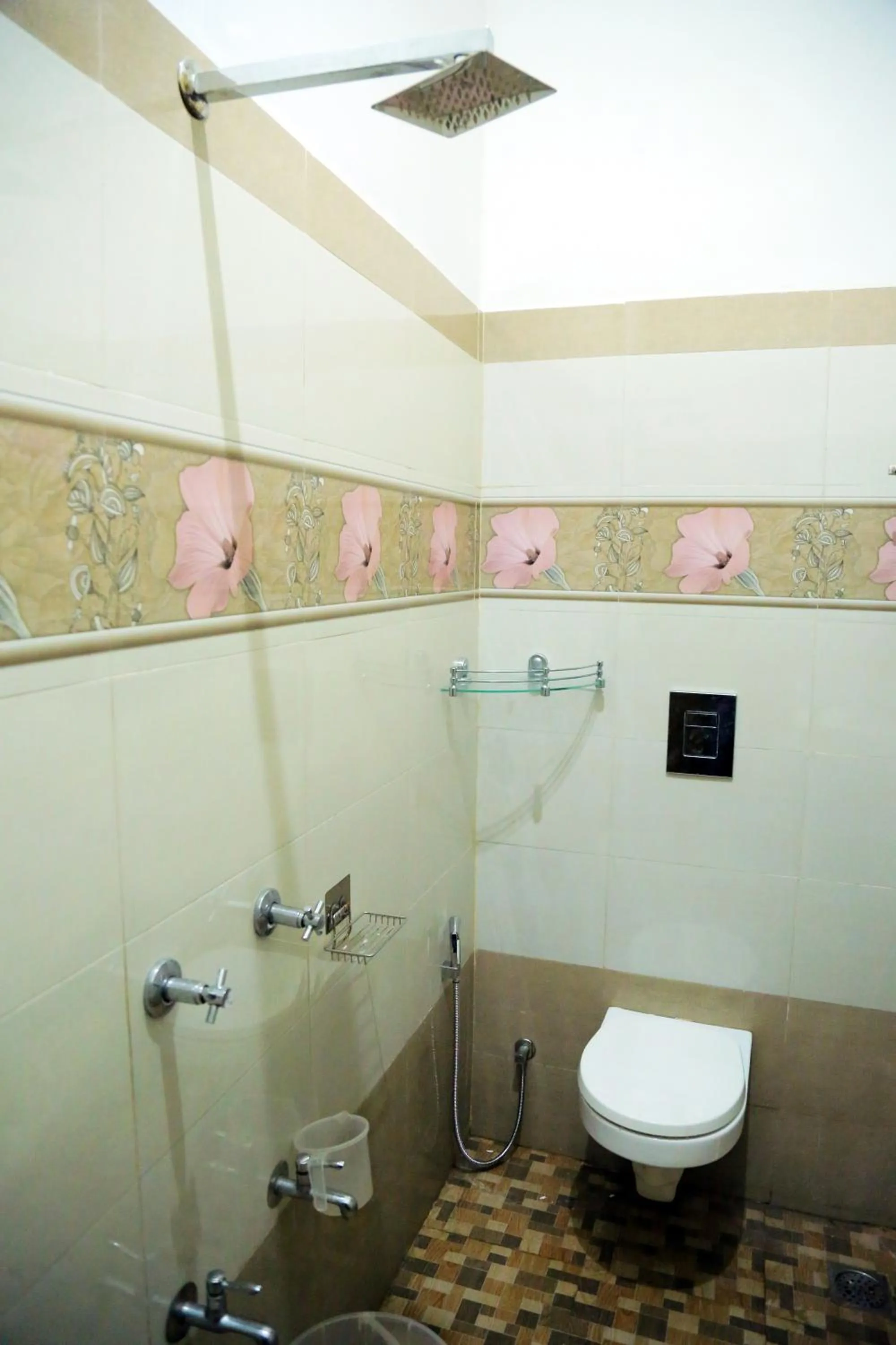 Bathroom in Snow Hills Nature Resort, Thekkady