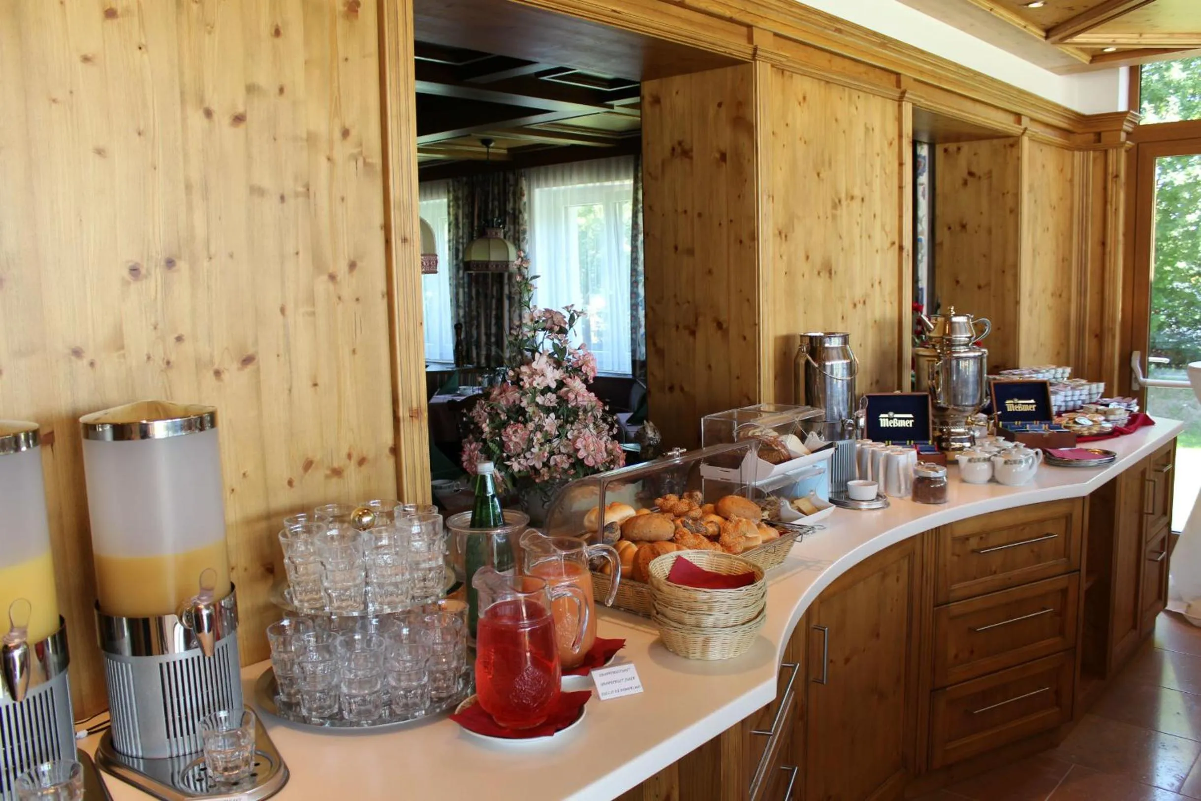 Restaurant/places to eat in Airporthotel Salzburg - Hotel am Salzburg Airport