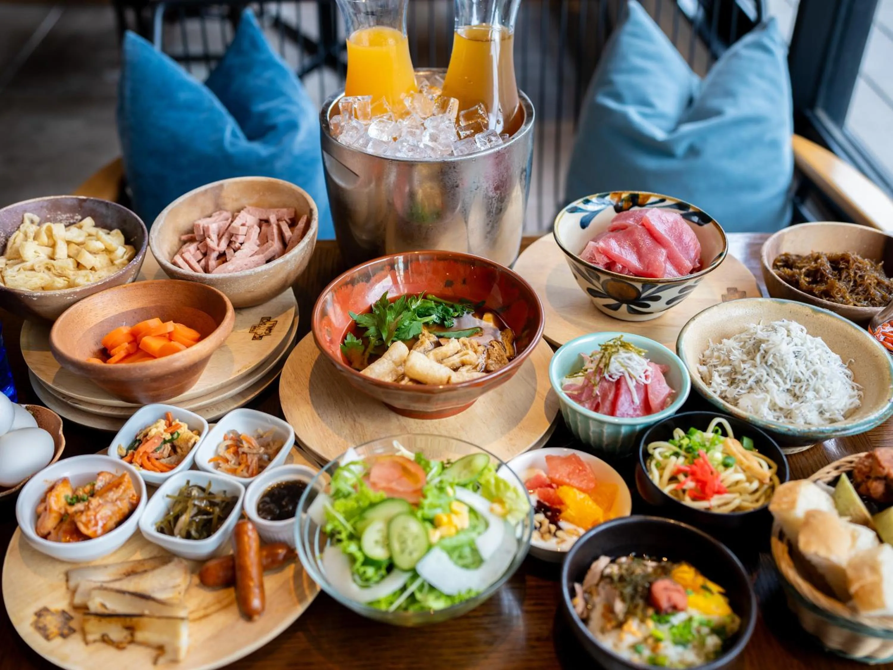 Breakfast in Tabino Hotel lit Miyakojima