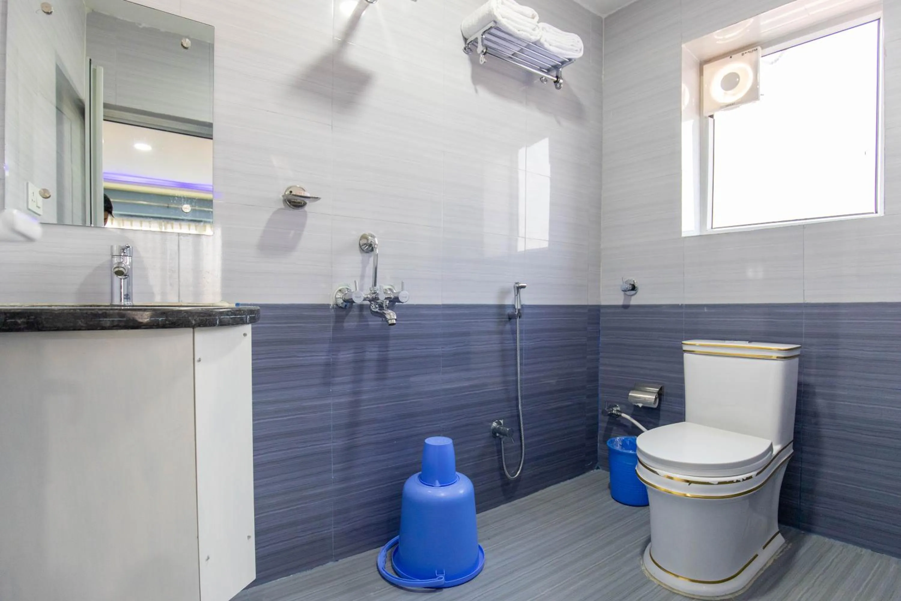 Bathroom in Siddhartha Hotel Grand City