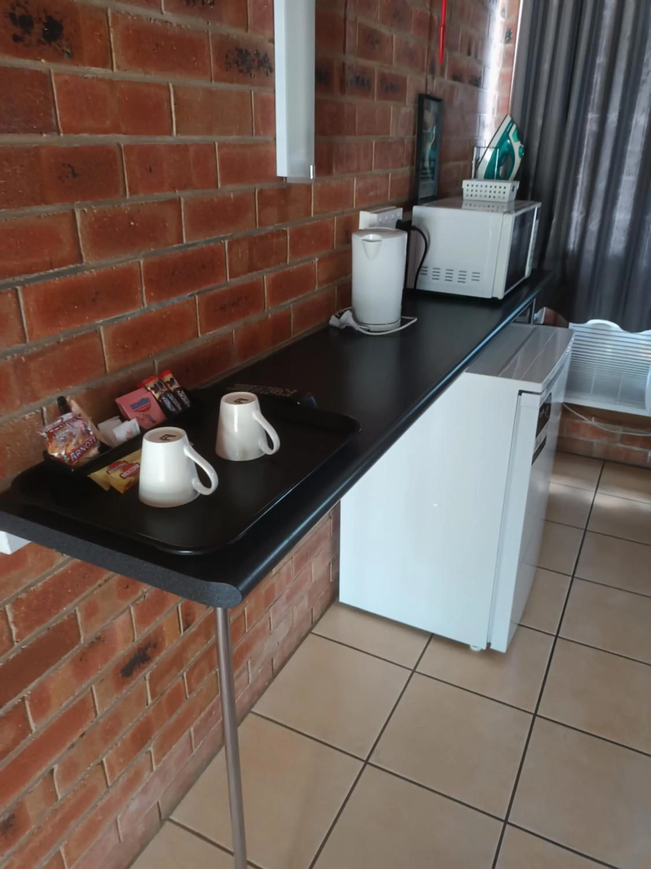 PROSERPINE MOTOR LODGE