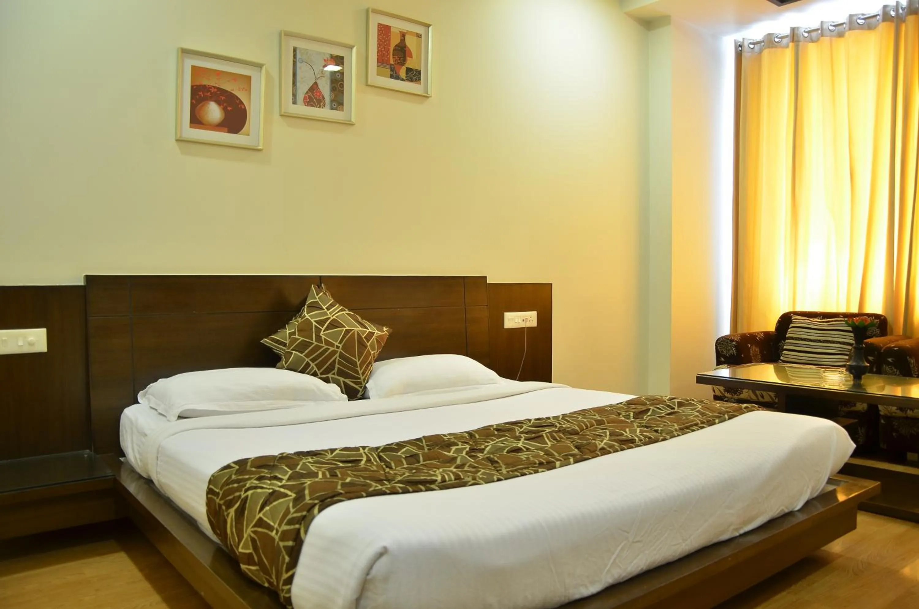 Bedroom, Bed in Best Western Swing High Katra