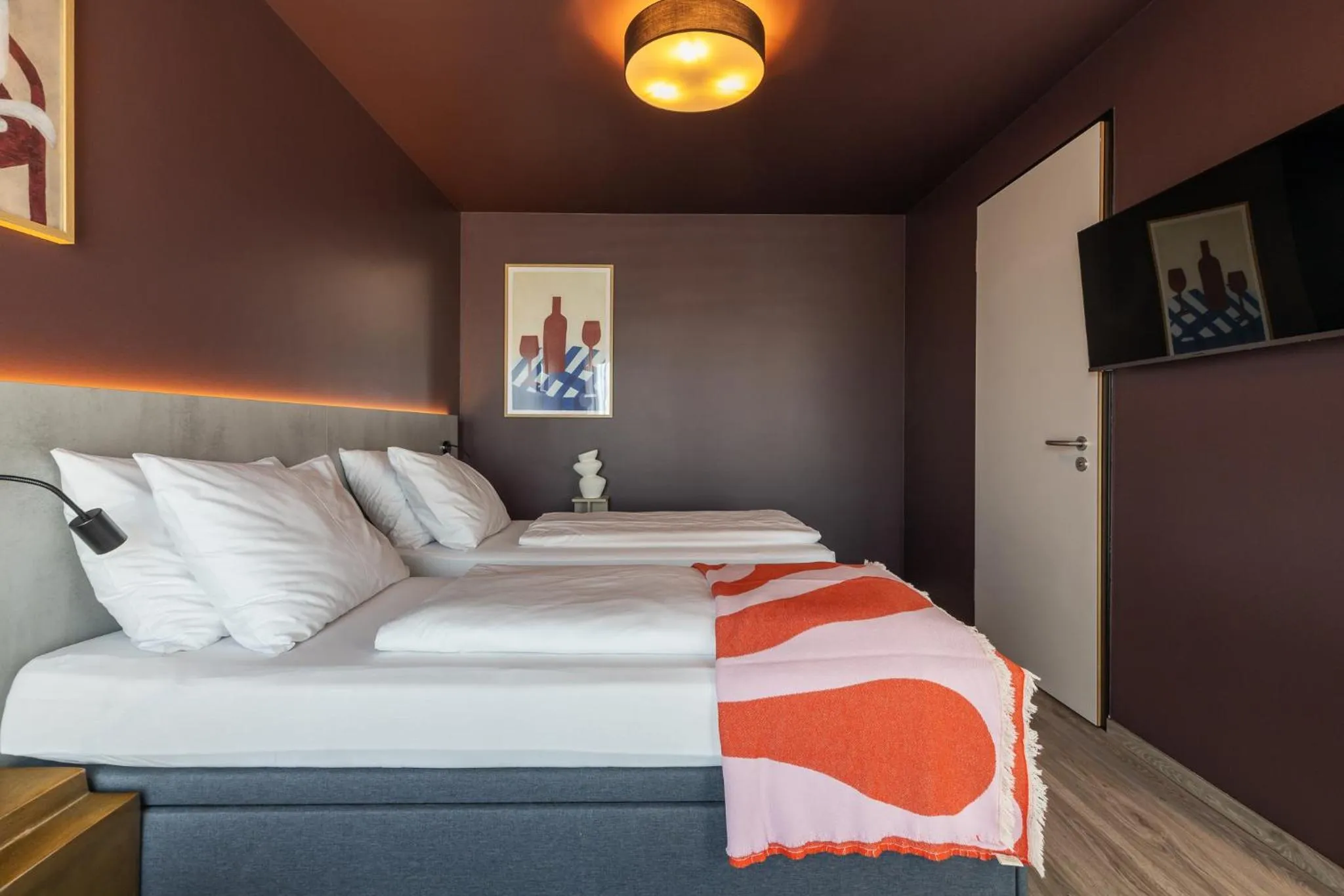 Bedroom, Bed in kalm stay - munich east
