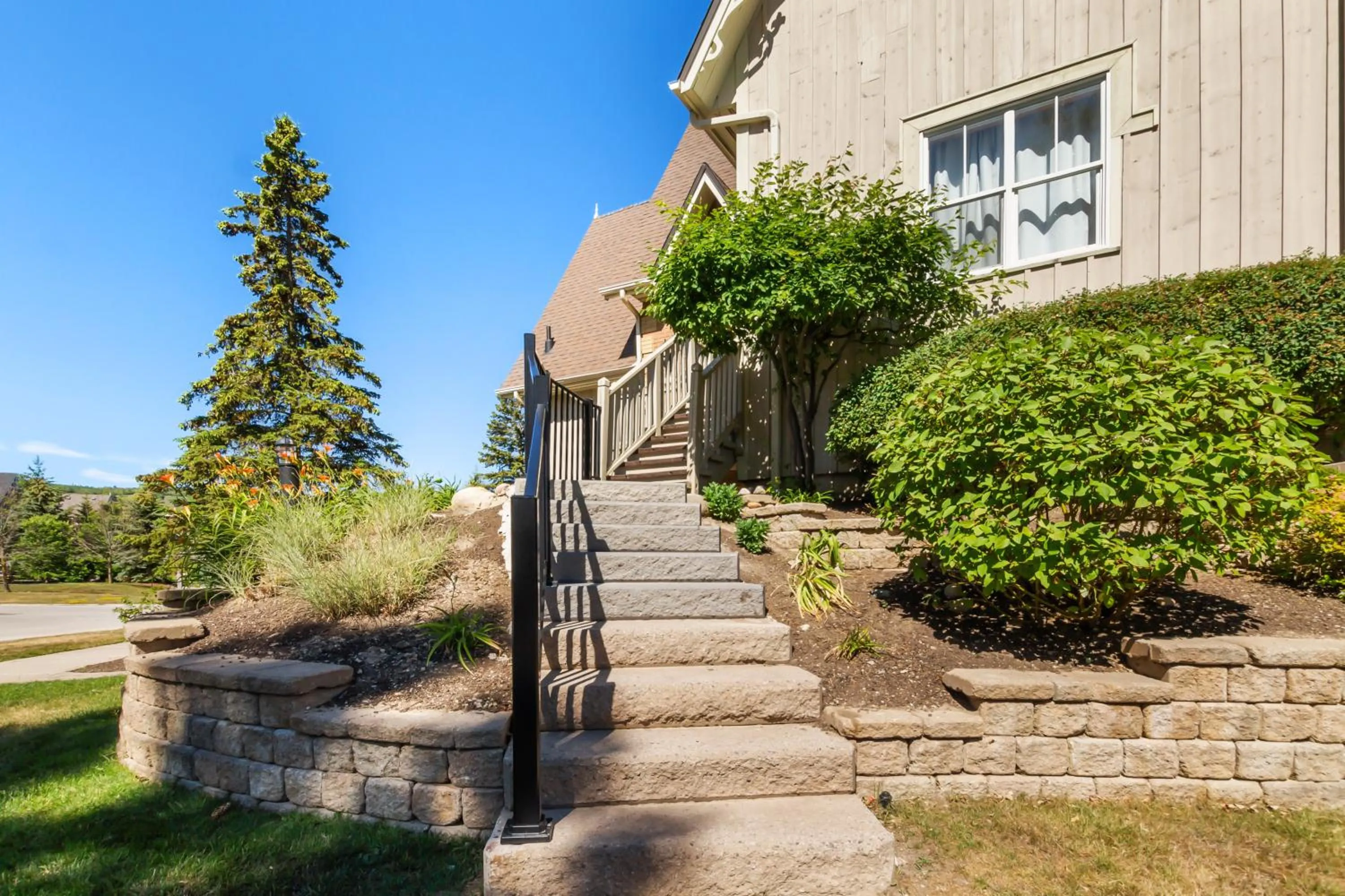 Blue Mountain 3 bedroom Dream Chalet 81590