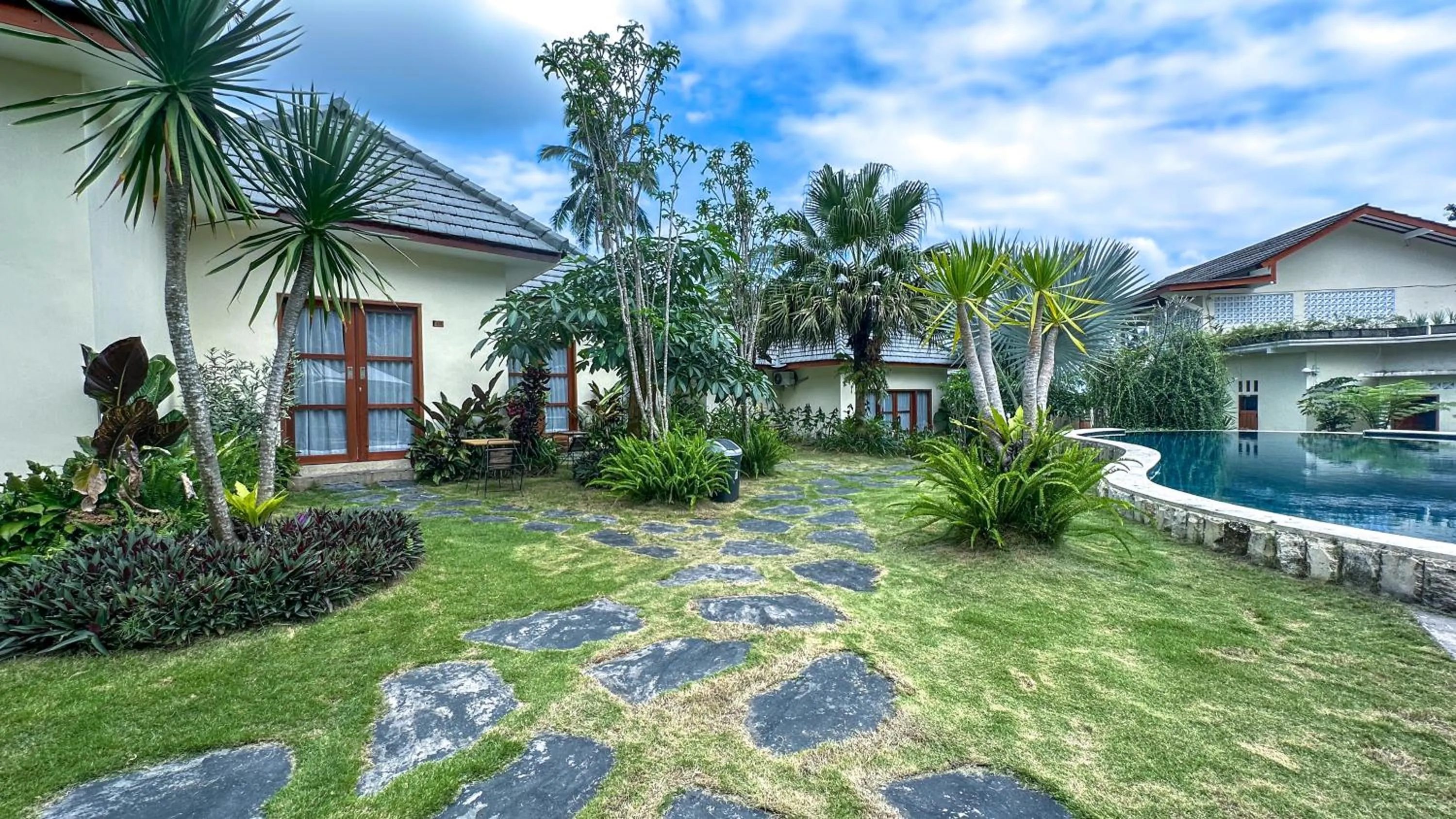 Natural landscape in Artha Cottages